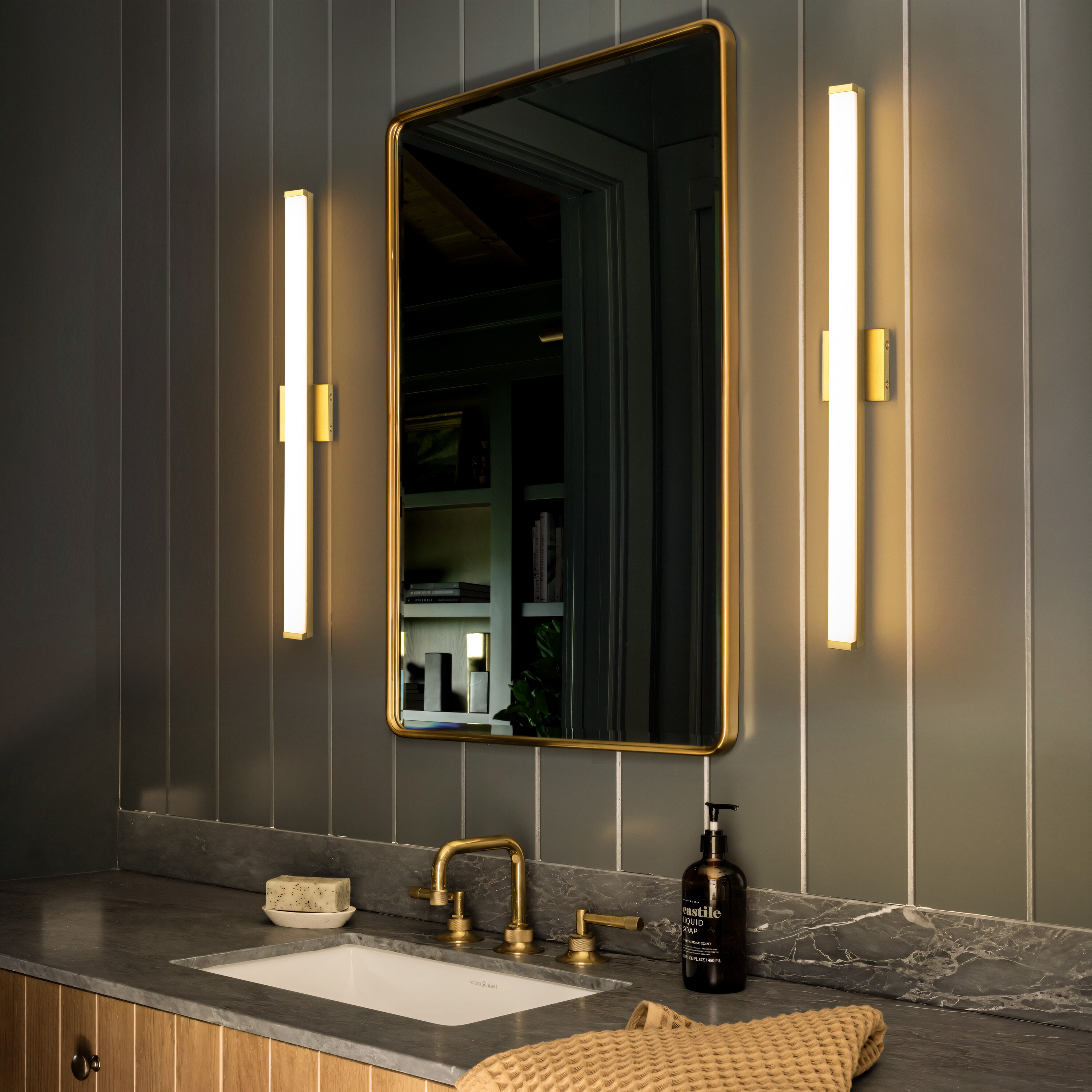 C Cattleya LCA2641-MWB b089995 - View #6