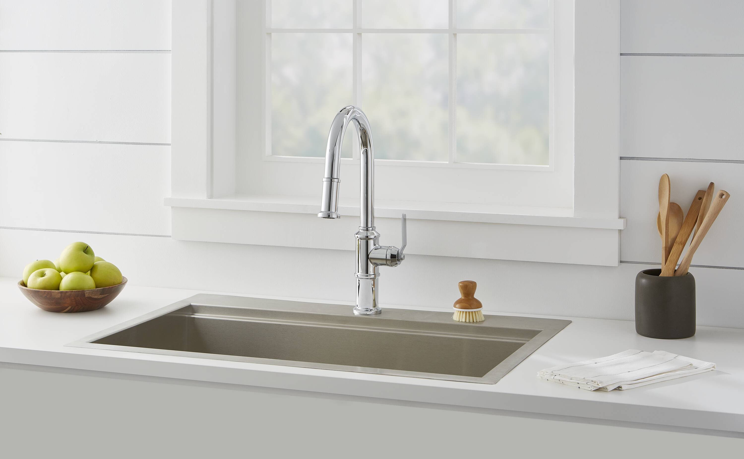 Gerber D454437 Kitchen-Faucets - View #4