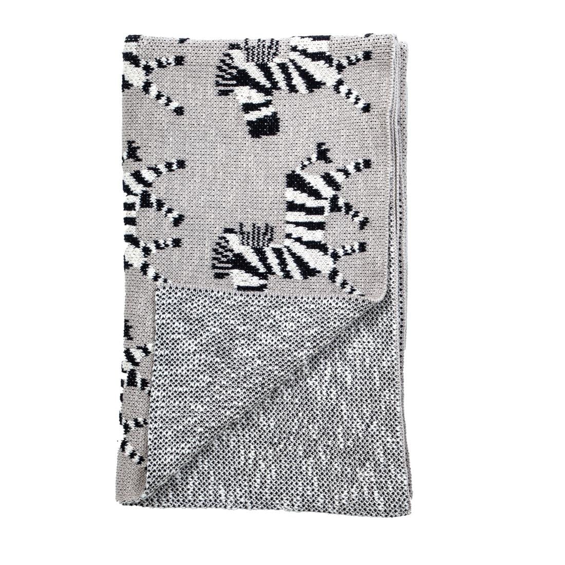 HomeRoots 4000383161 Blankets-And-Throws - View #4