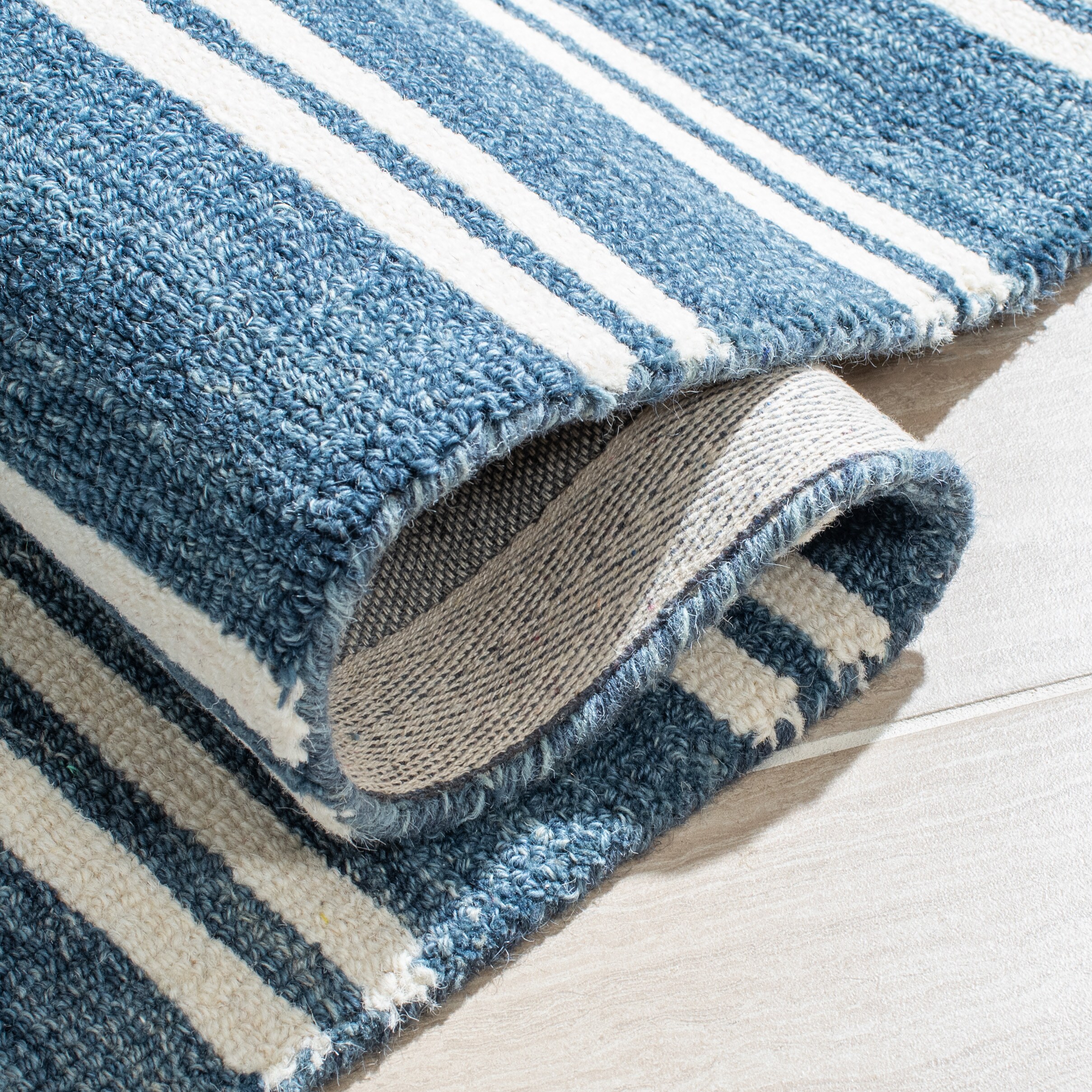 Safavieh MET604M-6SQ rugs - View #6
