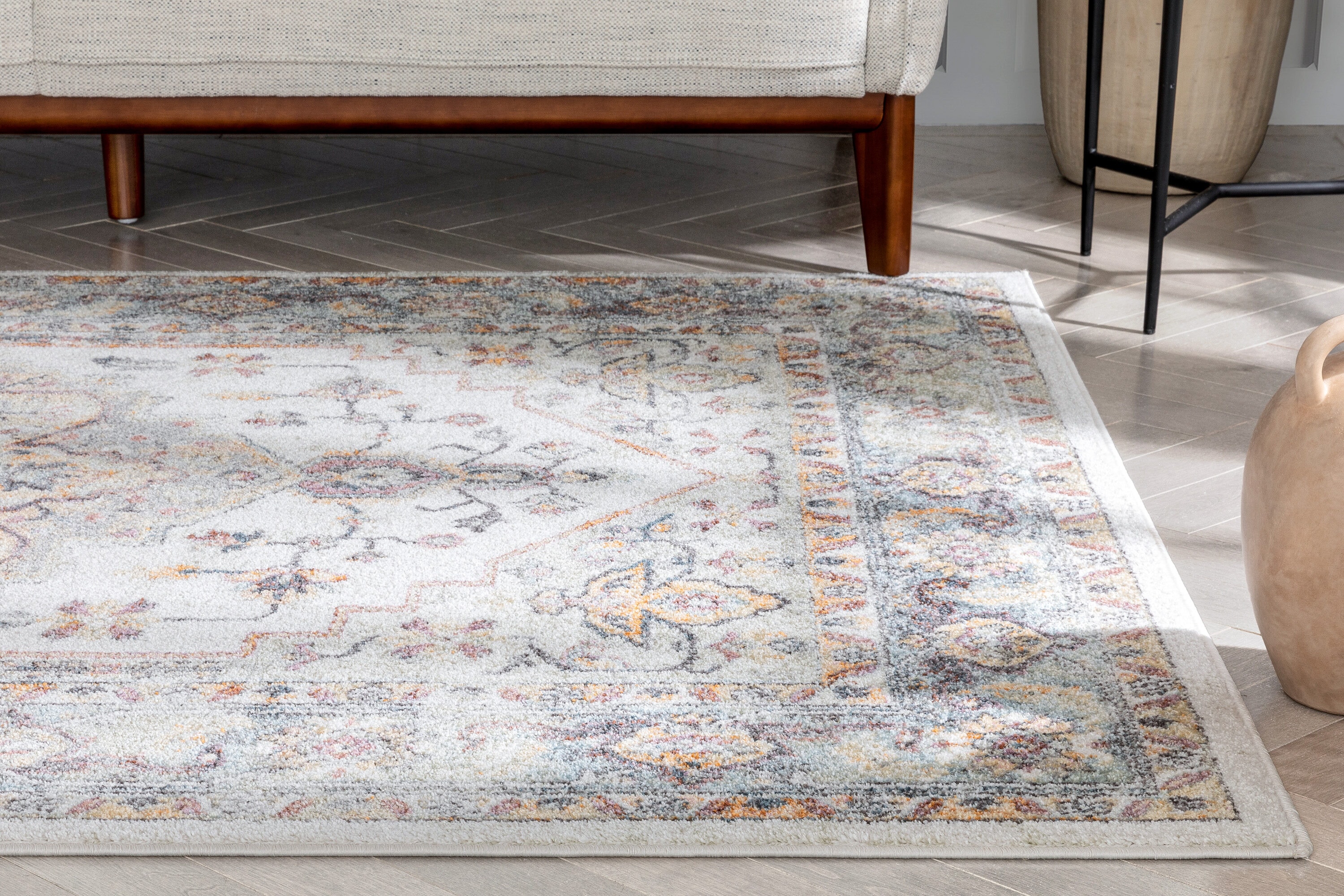 Vintage Bohemian Multicolor Synthetic 5' x 7' Area Rug