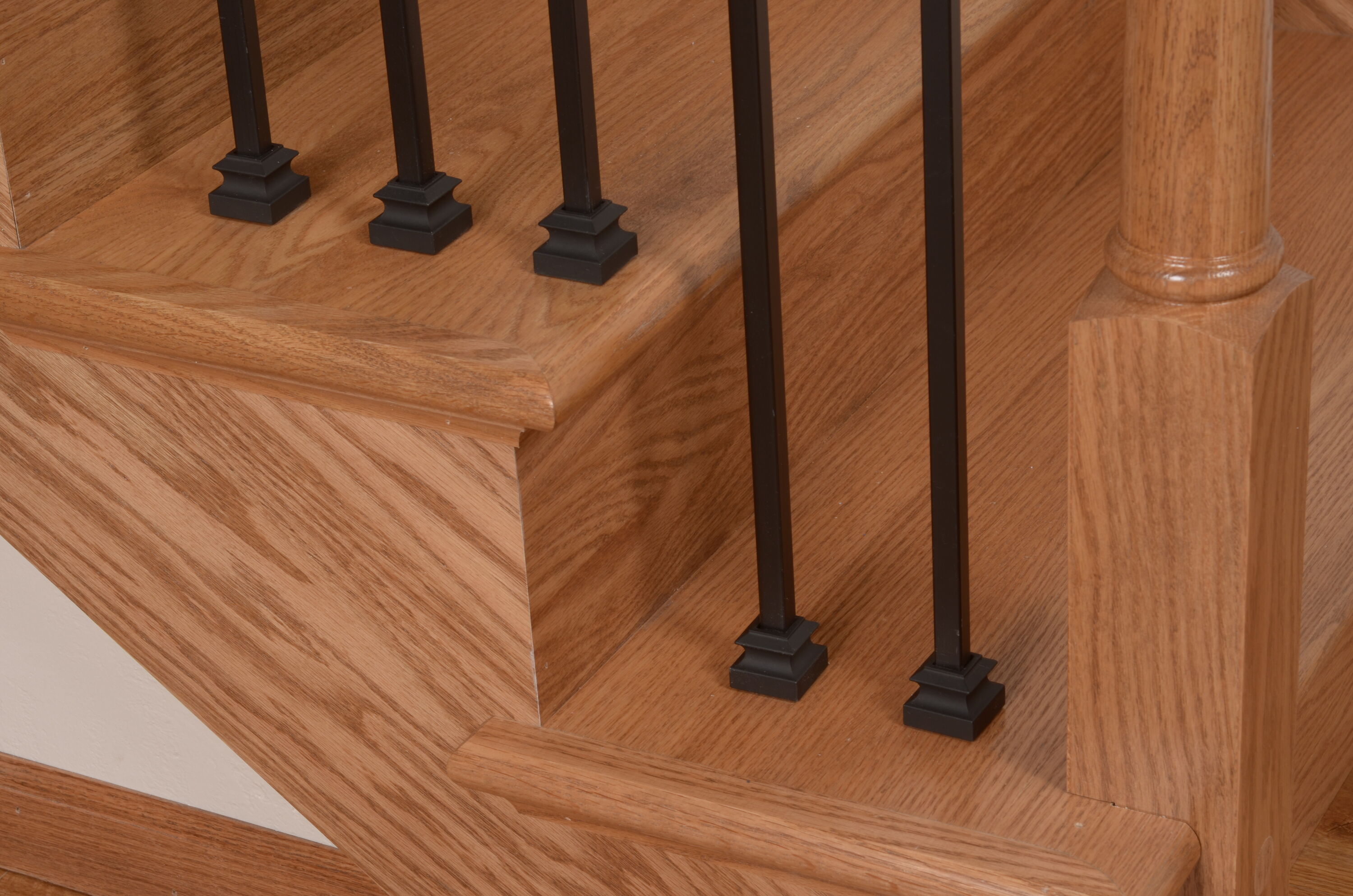 L.J. Smith Stair Systems LIW-PROLVL-PR Interior-Stairpart-Balusters - View #2