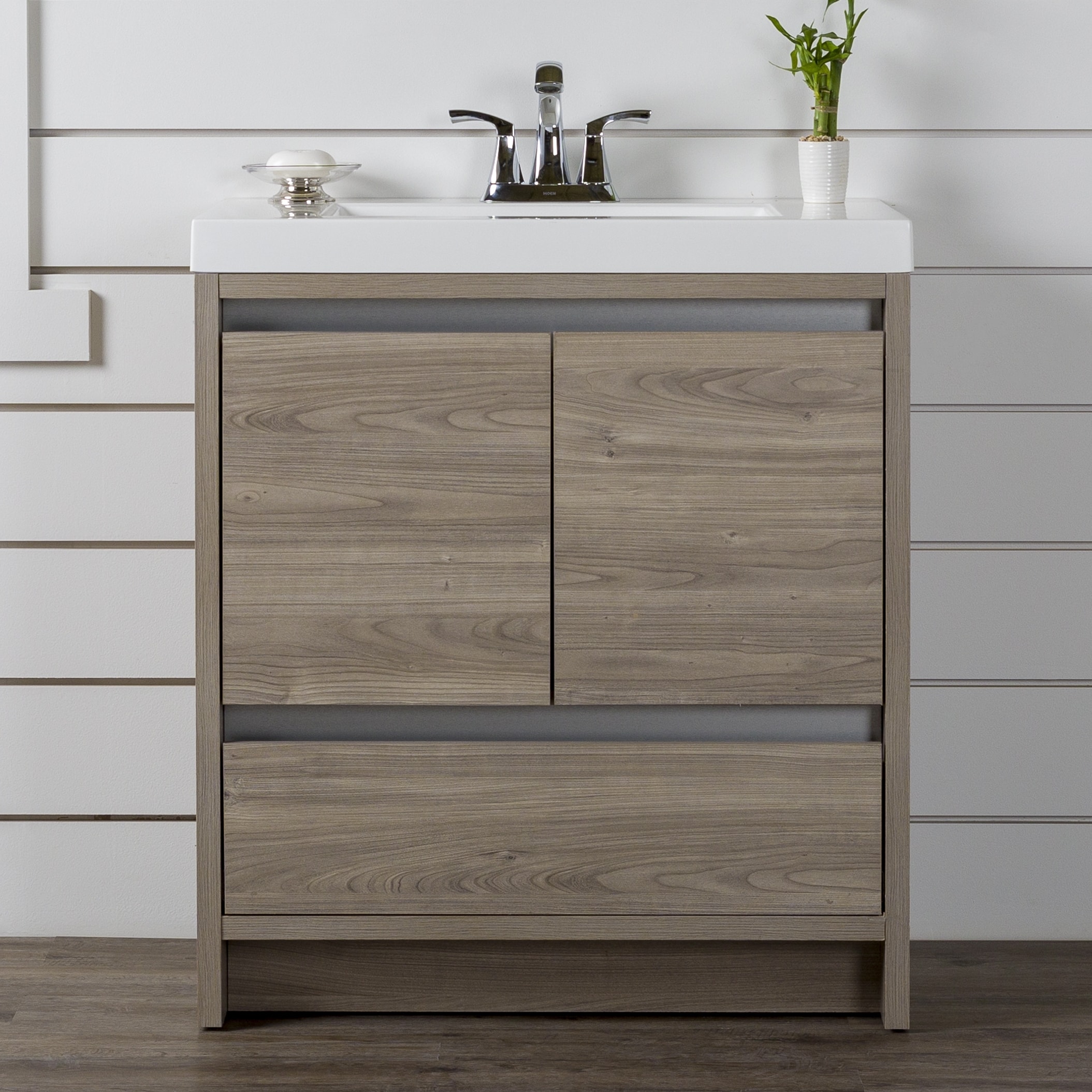 Diamond NOW C30W30029 Quinn 30-in Forest Elm Brown Woodgrain Single sink Bathroom Vanity with White Cultured marble Top