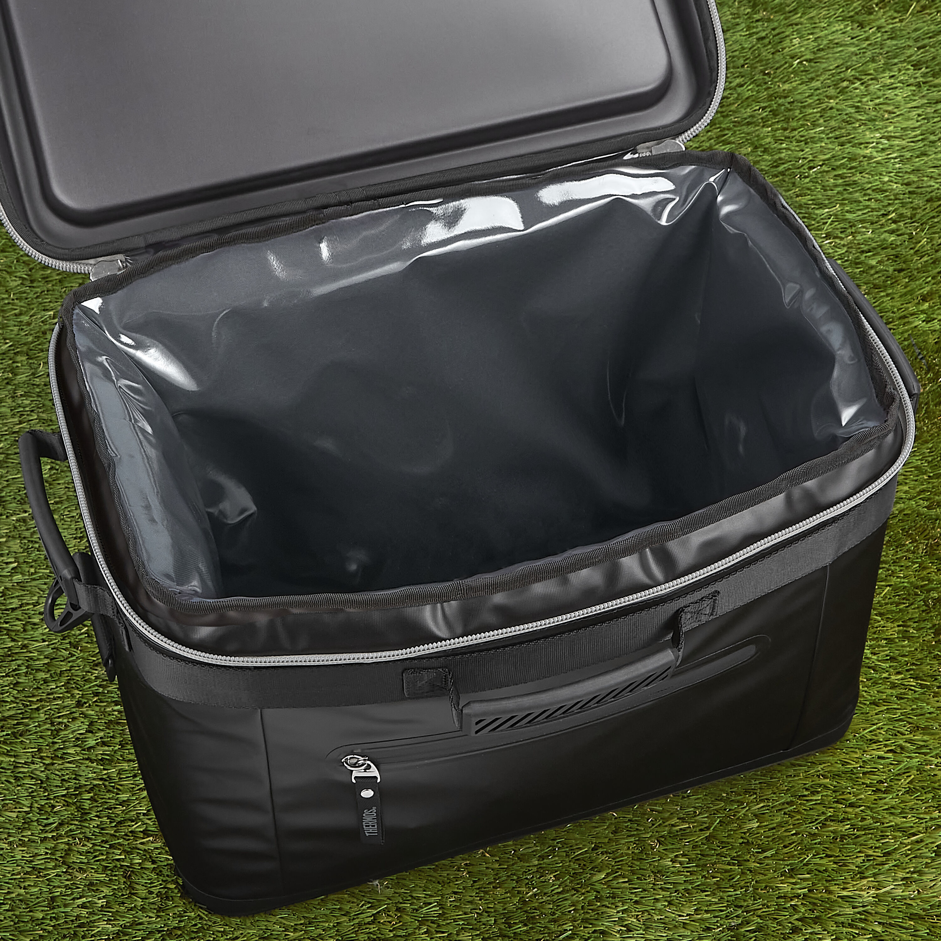 Thermos EACI2436002GT Portable-Coolers - View #6