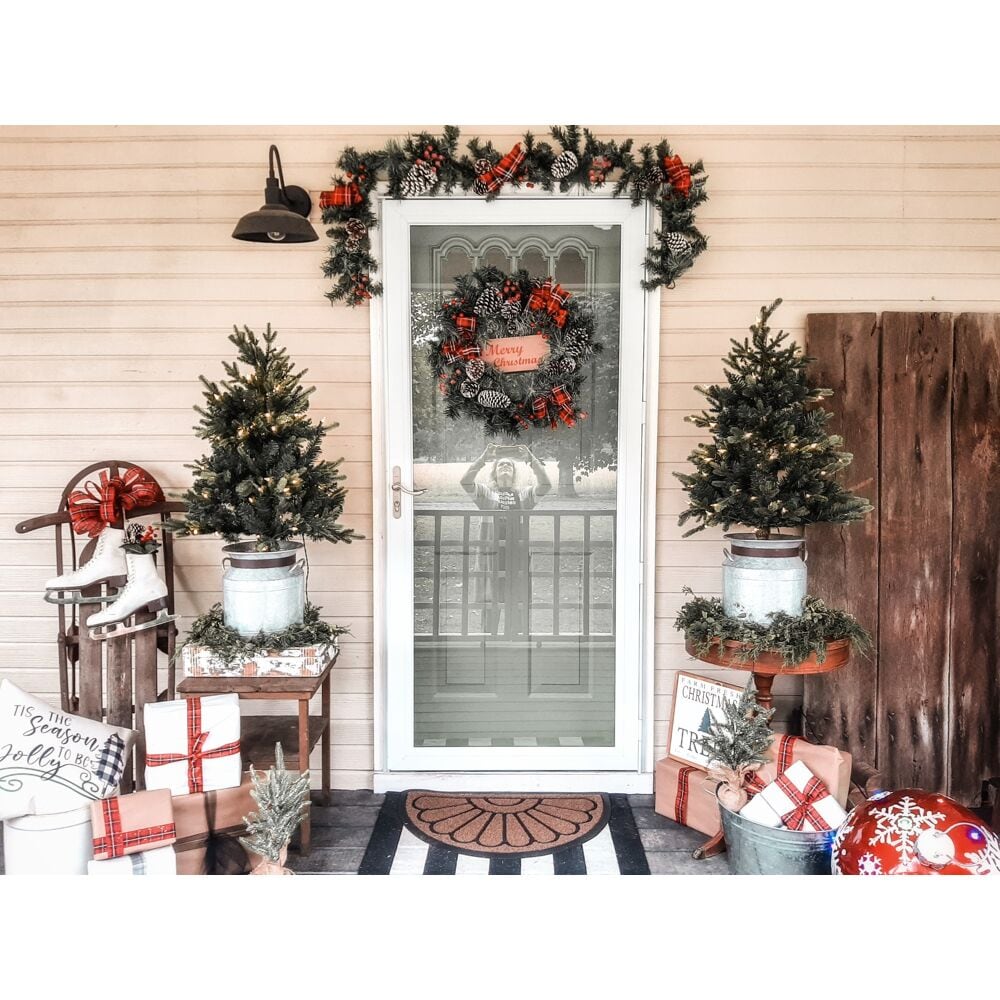 Fraser Hill Farm FF024CHWR006-0RD Artificial-Christmas-Wreaths - View #9