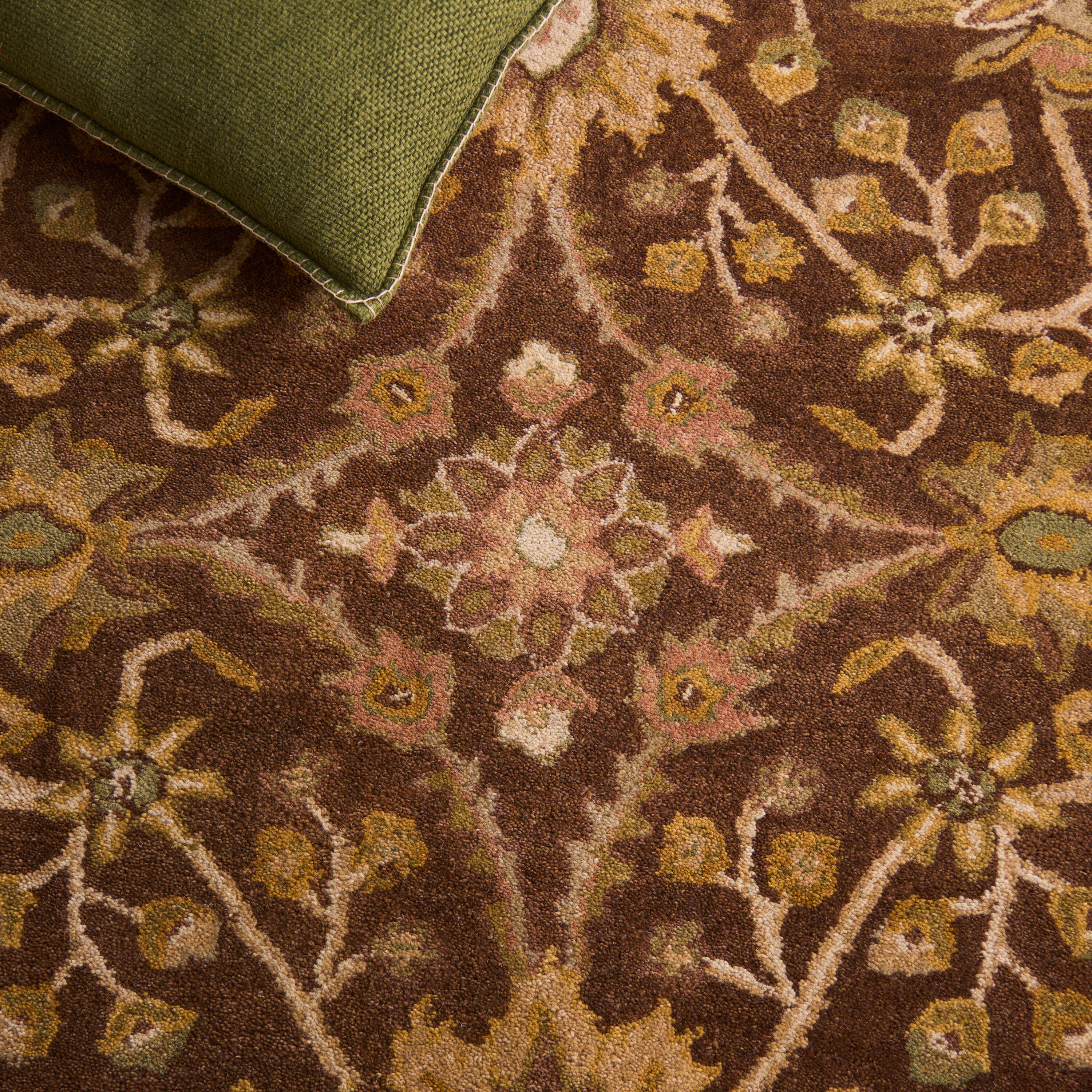 Safavieh AT249D-5 rugs - View #7