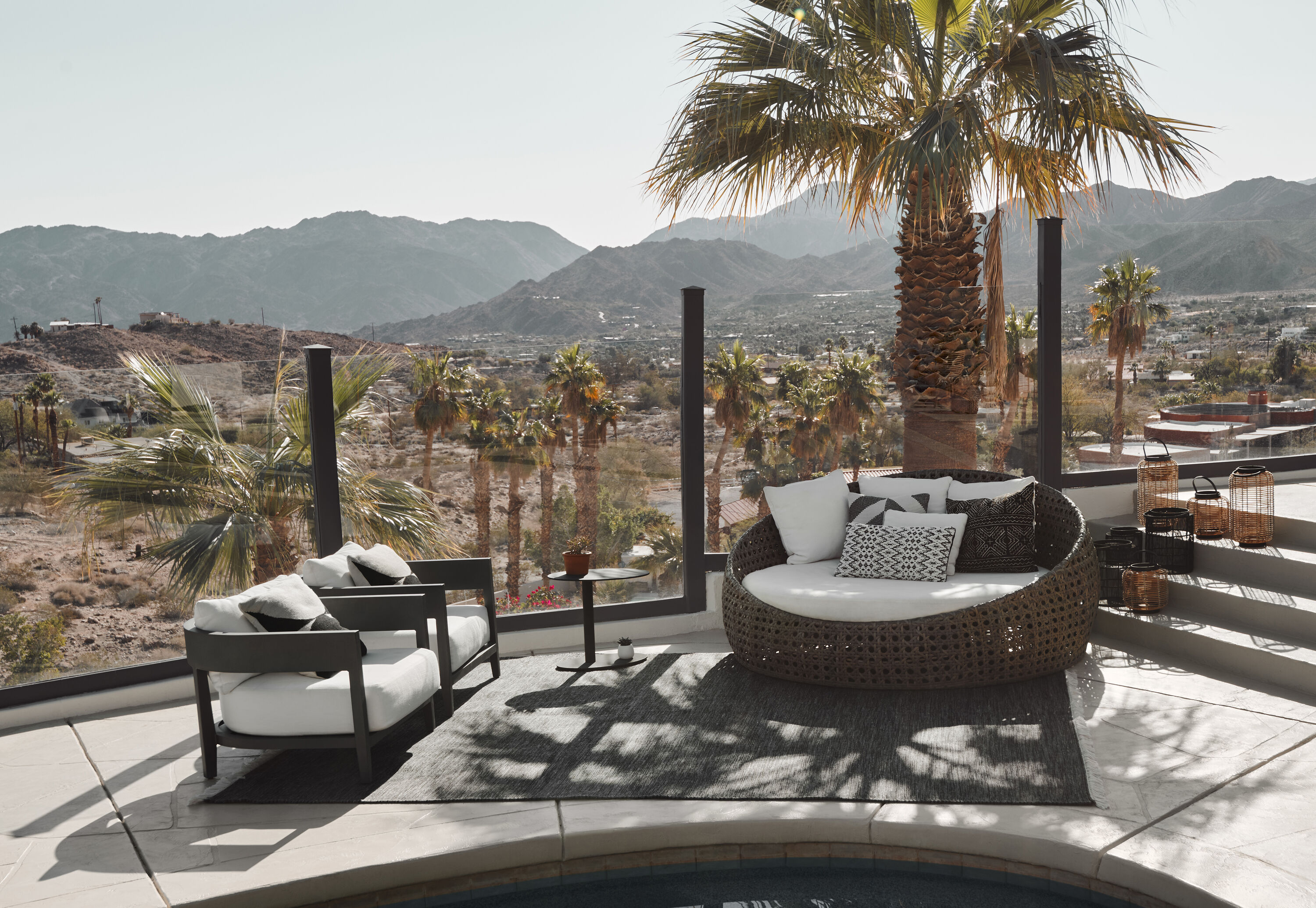 Momeni COVE0CV-01CHRA0E0 10 x 14 (ft) Woven Polypropylene Charcoal Rectangular Indoor/Outdoor Wash with water Area rug