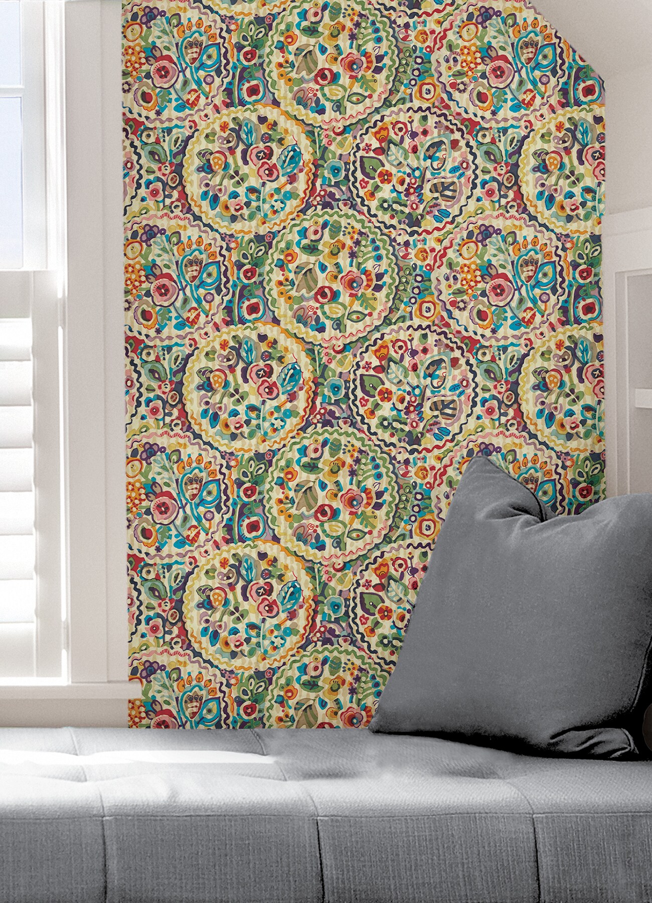 Caroline et Bettina 30.75-sq ft Multicolor Vinyl Medallion Self ...