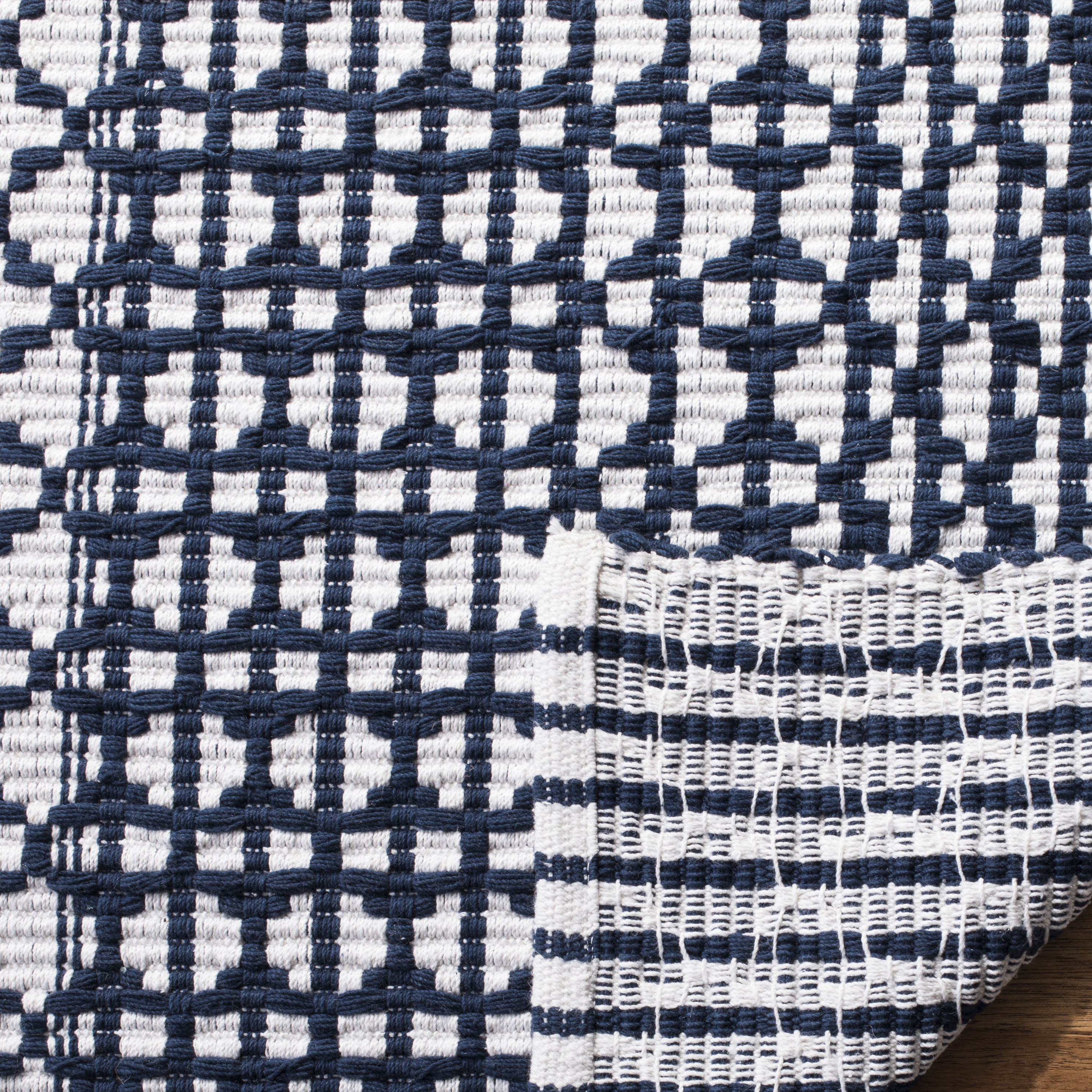 Safavieh MTK617N-8 rugs - View #4