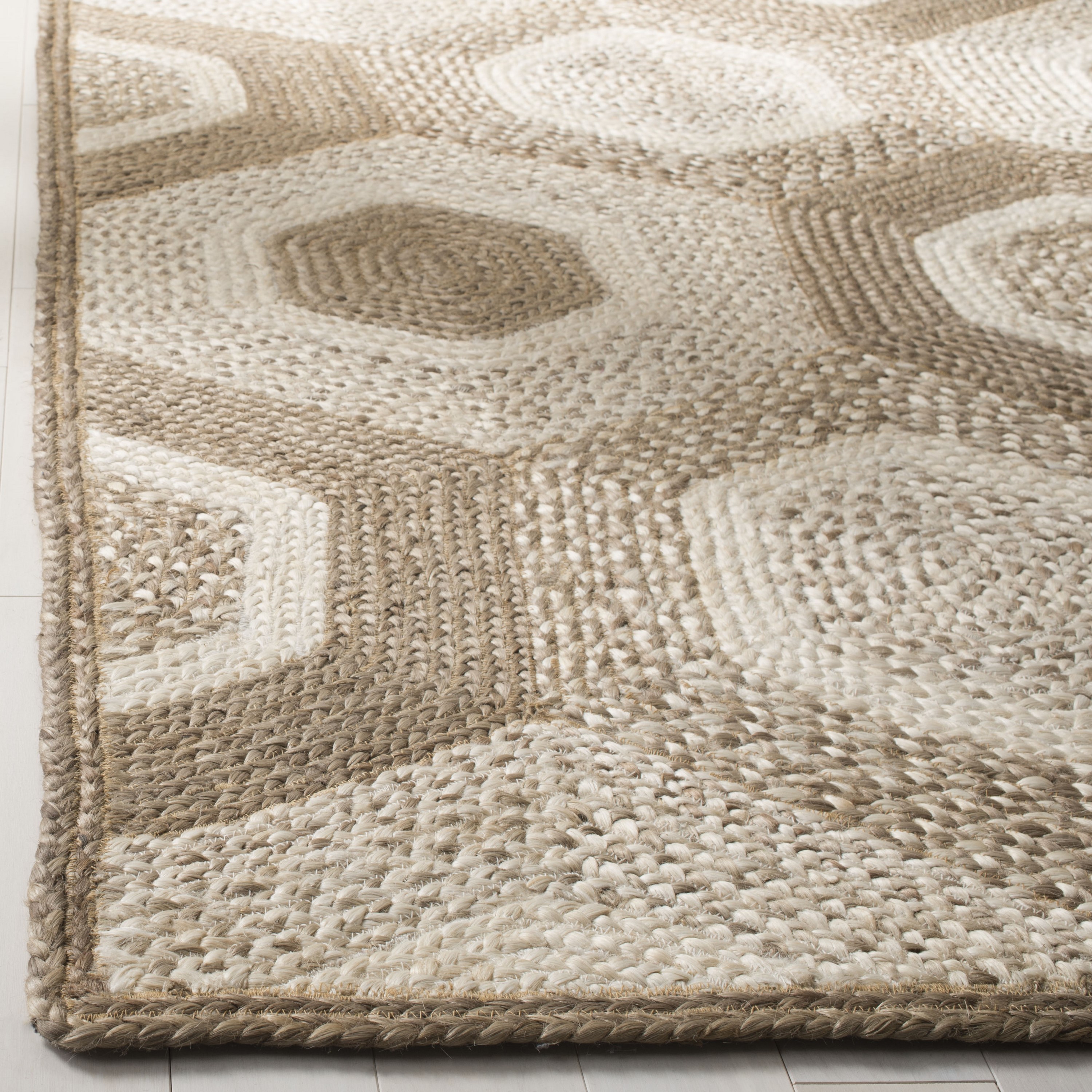 Gray and Ivory Geometric Handwoven Jute Runner Rug 2'6" x 8'