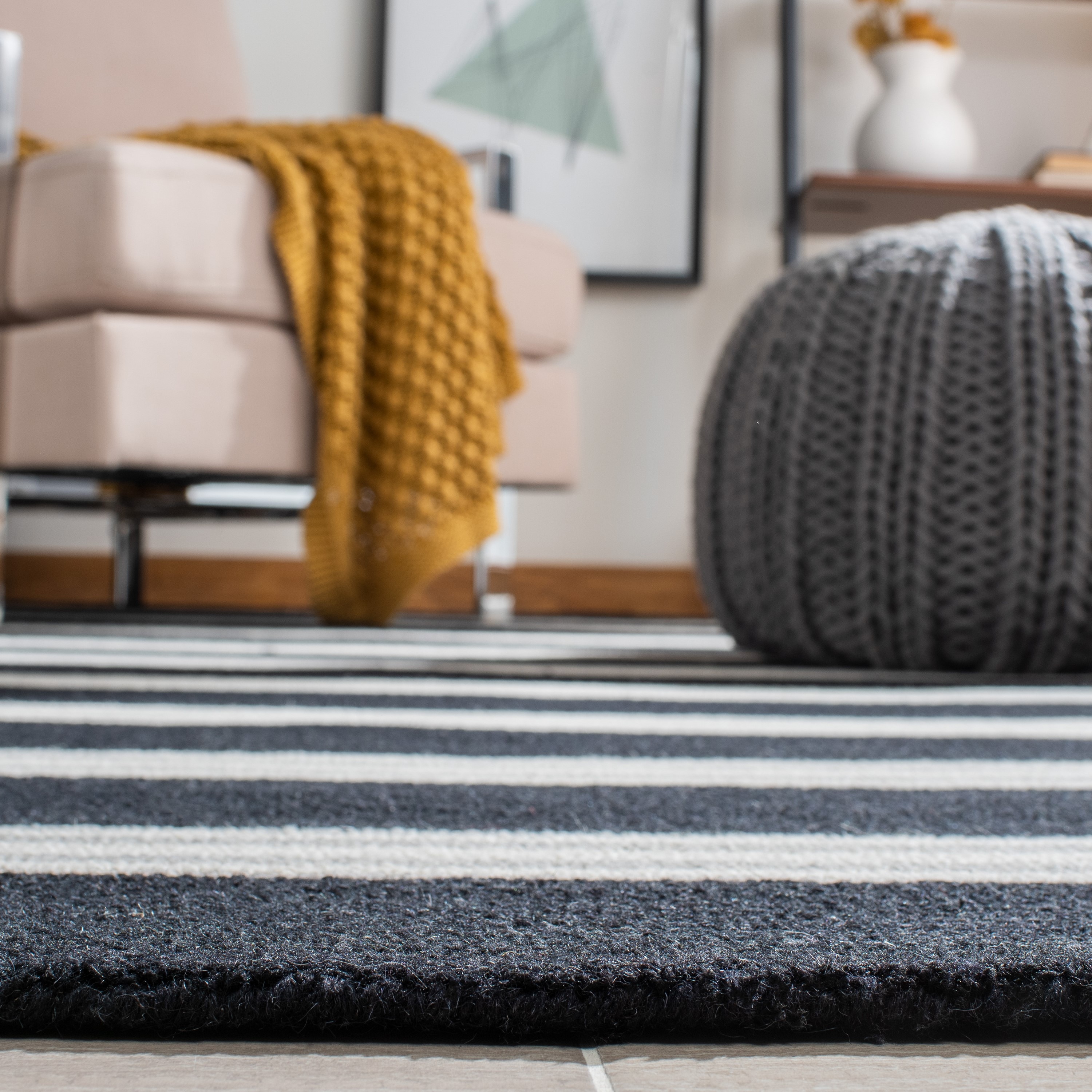 Safavieh MET601Z-4 rugs - View #4