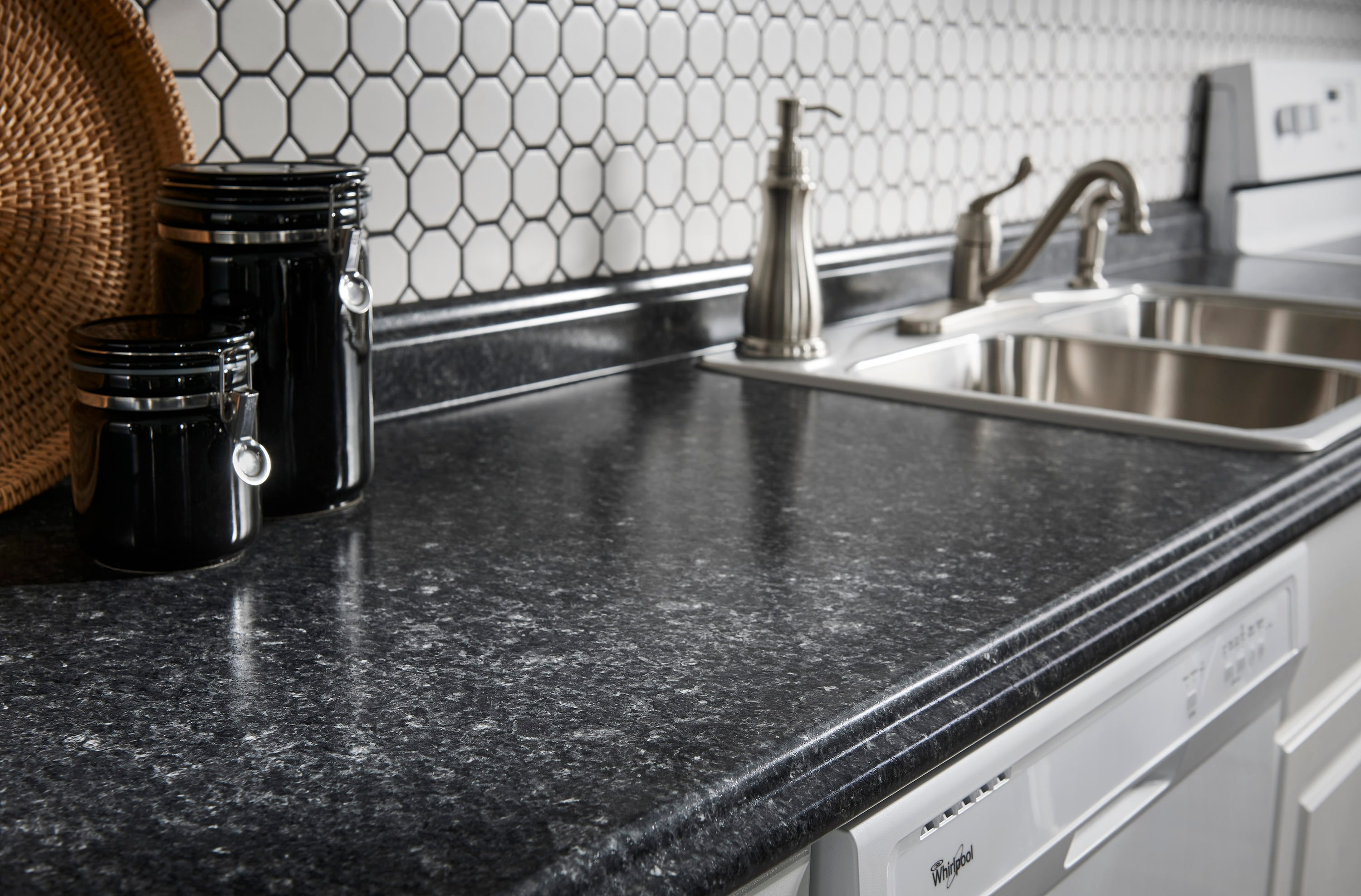 Black Laminate Kitchen Countertops Things In The Kitchen   14238991 