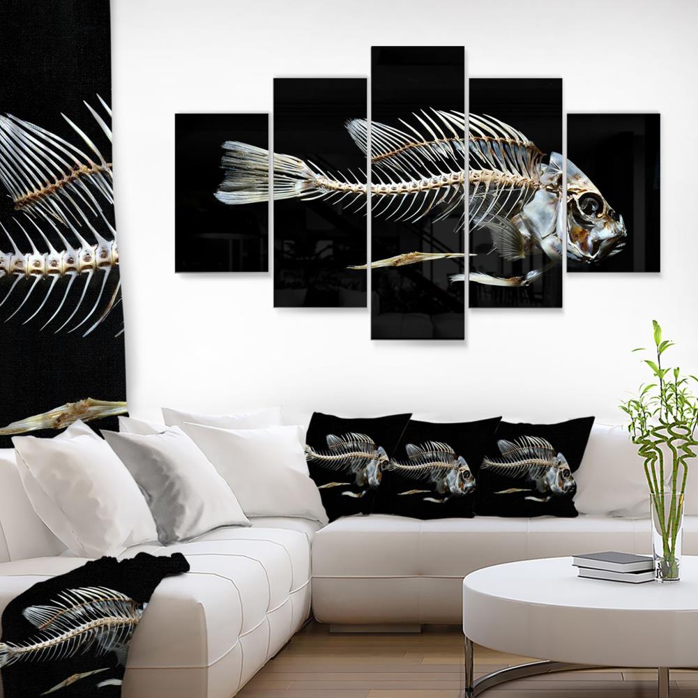 Designart MT13163-40-30 Fish Skeleton Bone on - Large Animal Metal Wall  Art, 40x30, Black : : Home