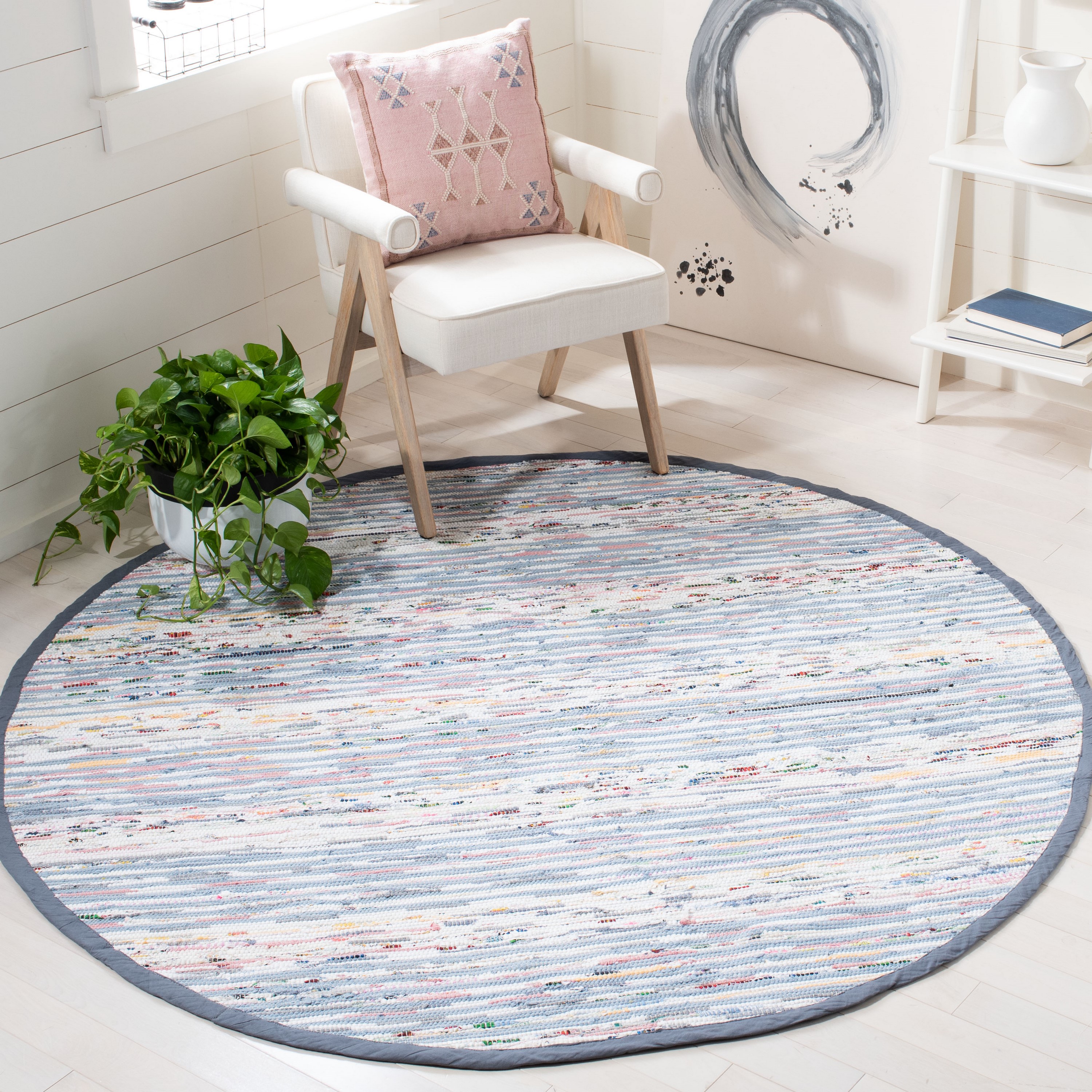 Safavieh MTK625M-6R Montauk Pragya 6 x 6 (ft) Polyester Blue/Ivory Round Indoor Abstract Farmhouse/Cottage Area rug