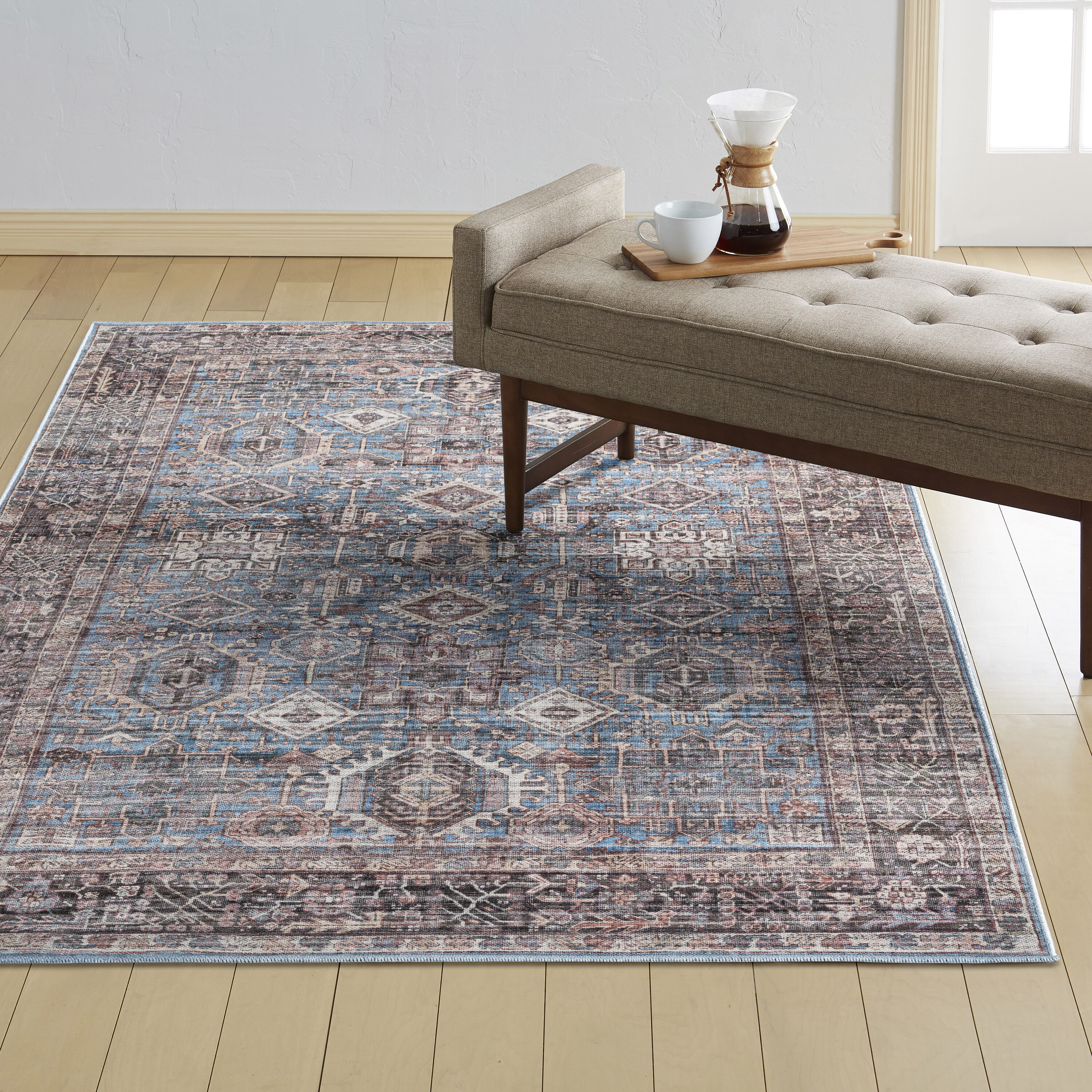 Everwash 2-006-996 5 x 7 (ft) Loomed Polyester Blue Rectangular Indoor Medallion Machine washable Area rug