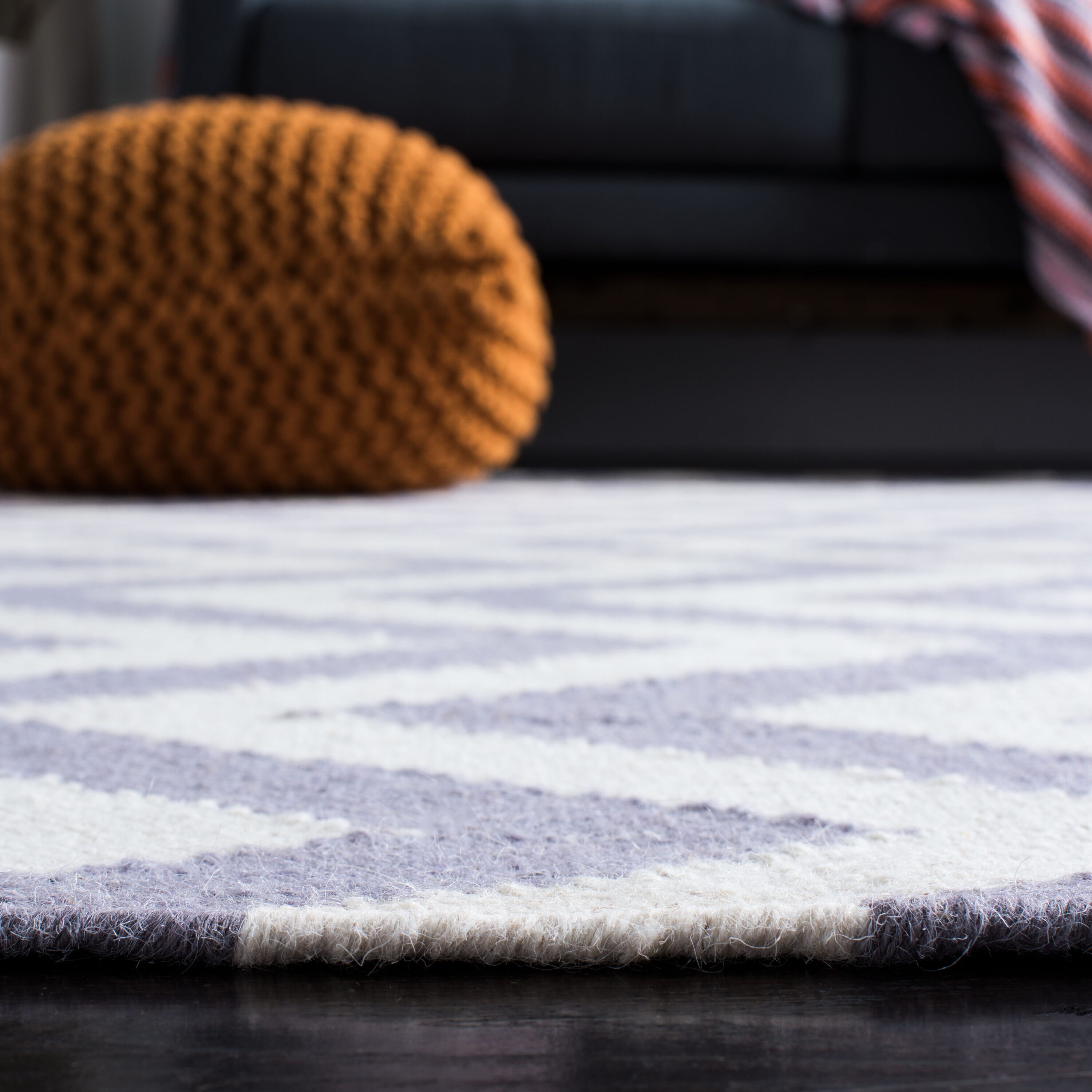 Safavieh DHU557J-4 rugs - View #4