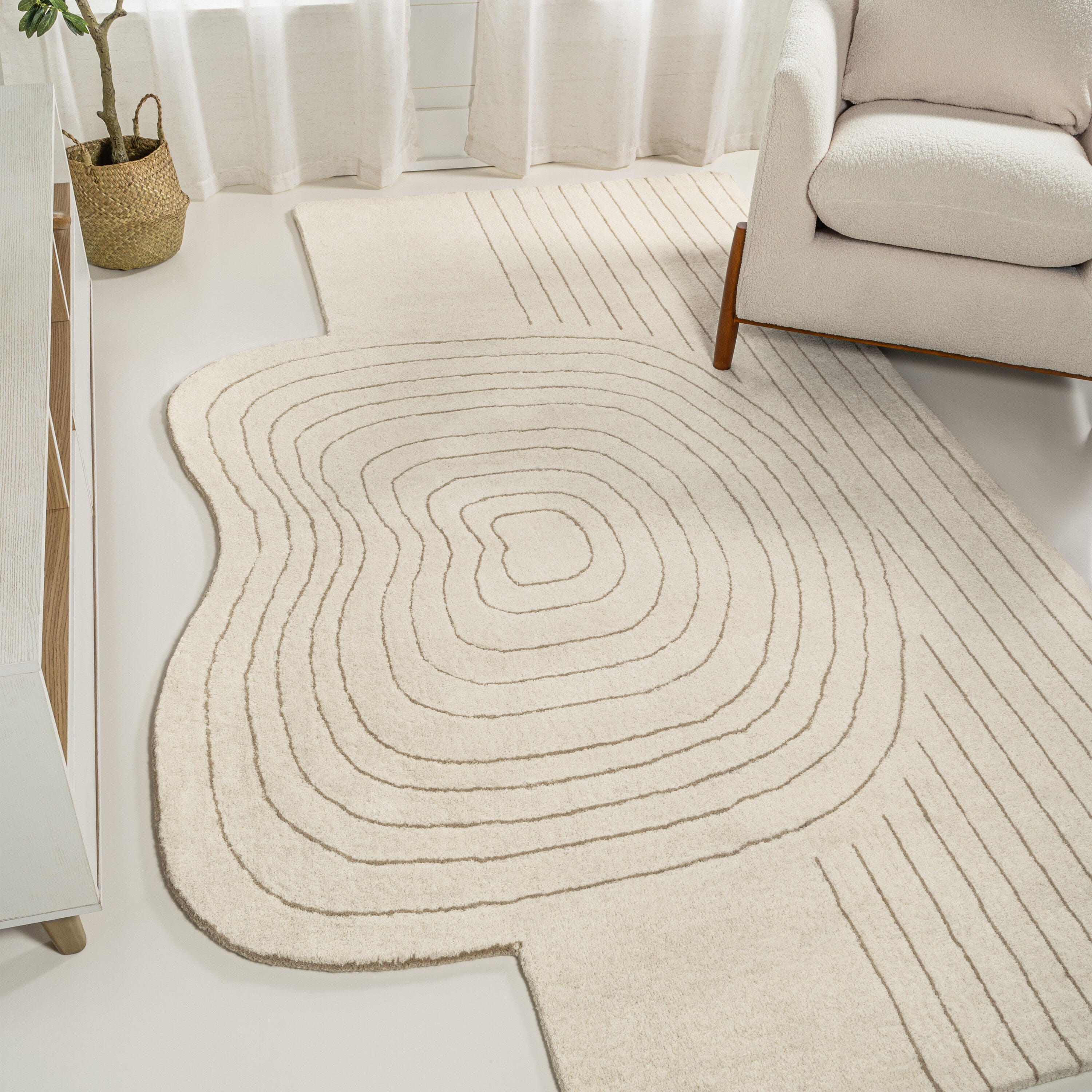 Ivory and Beige Abstract Handwoven Wool Area Rug, 5 ft. x 8 ft.