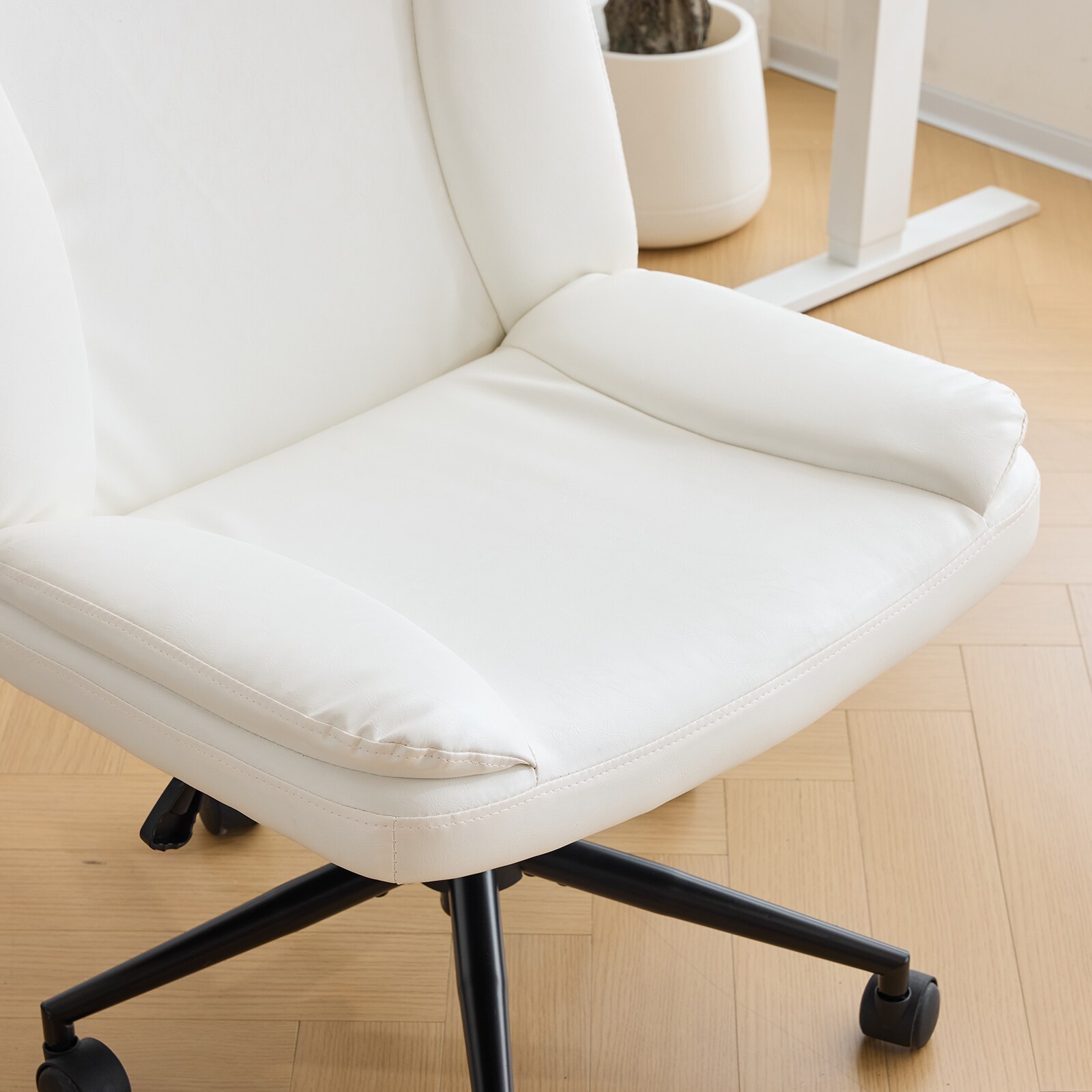 Outopee LO1G98000207 Pure White Contemporary Ergonomic Adjustable Height Swivel Foam Desk Chair