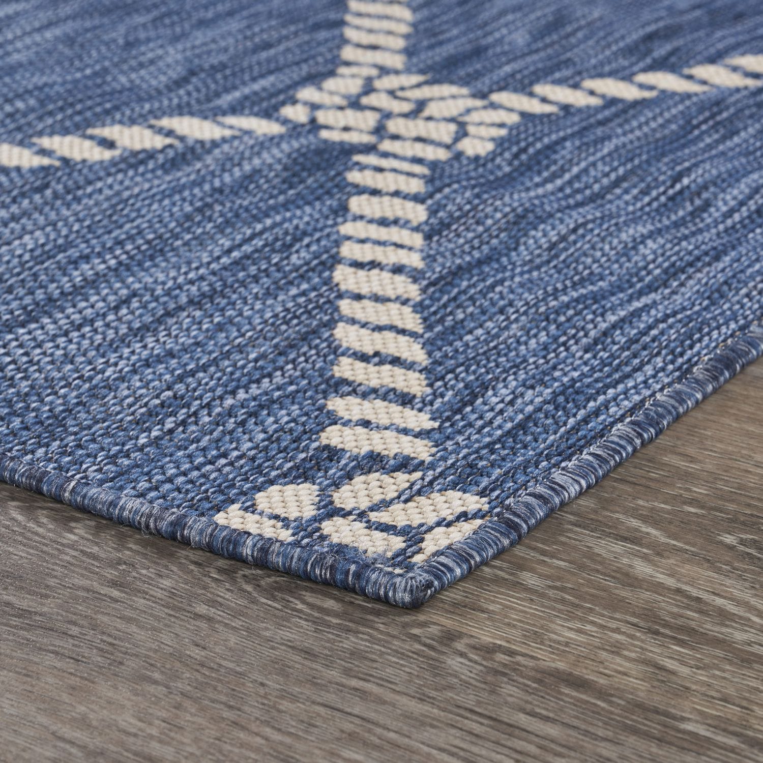 Coastal Charm Blue & White Geometric Flatweave Indoor-Outdoor Rug