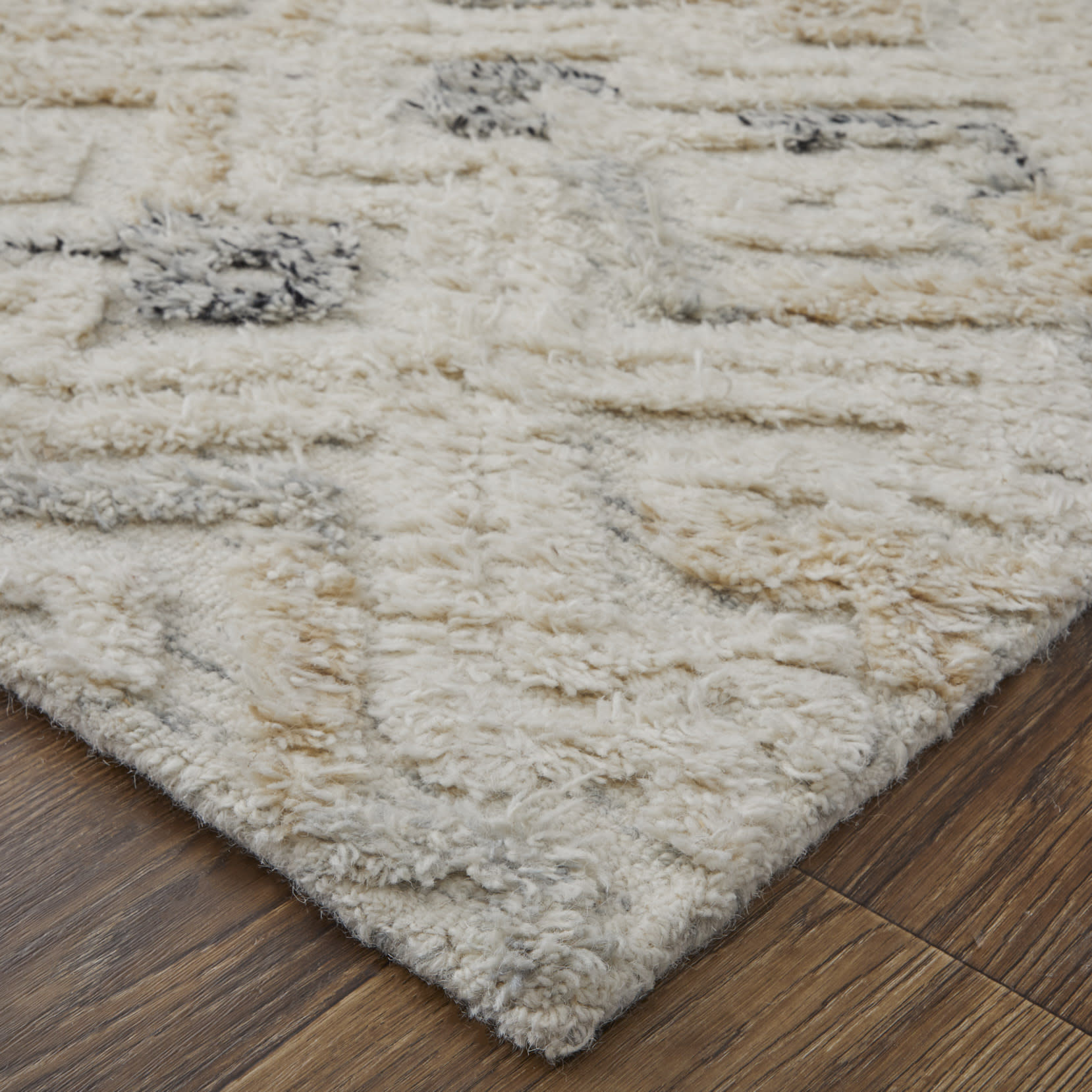 Nomadic Blue Diamond 8' x 10' Hand Tufted Wool Area Rug