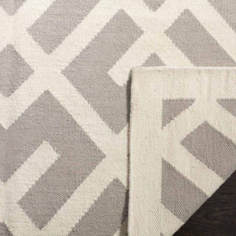 Safavieh DHU552G-5 rugs - View #4