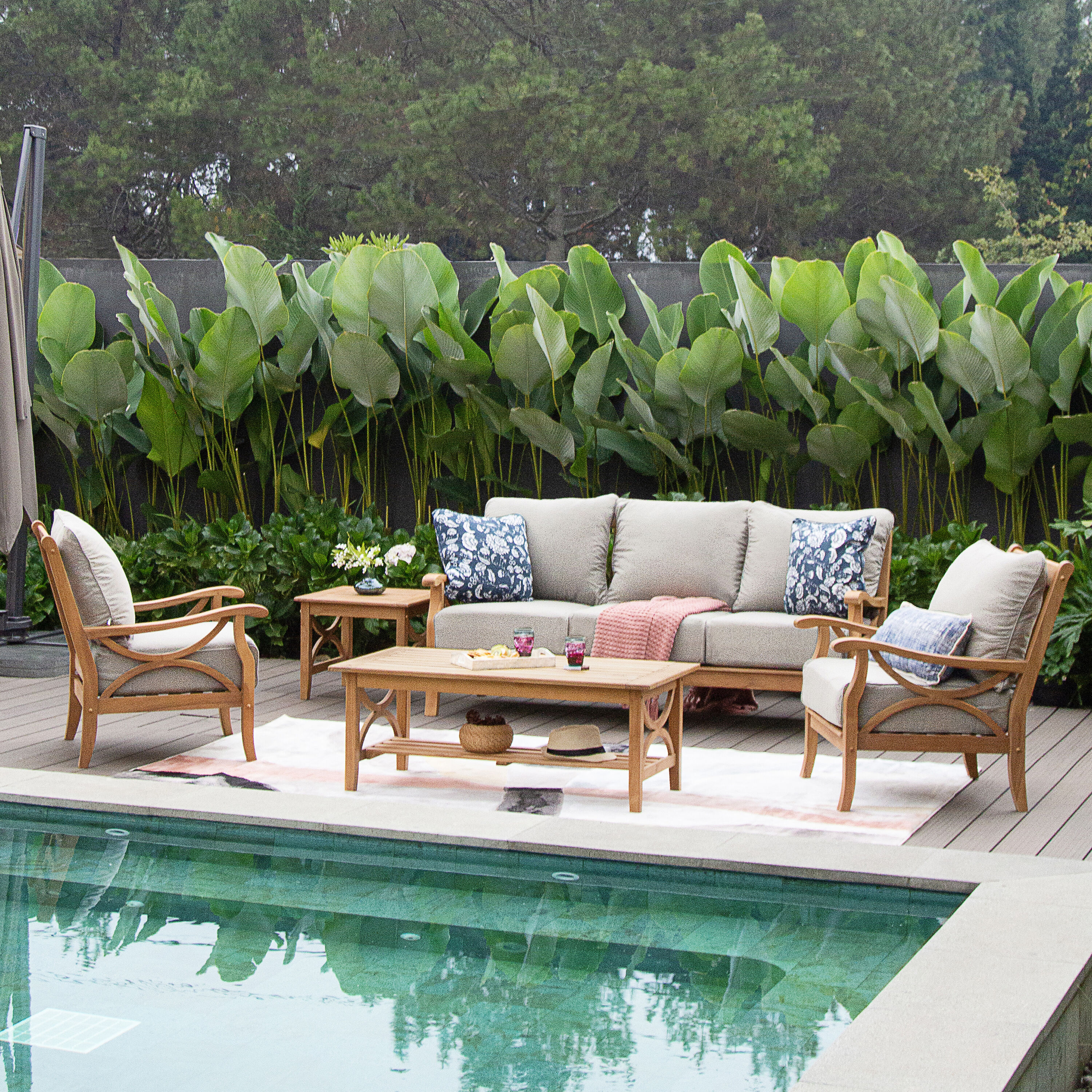 Cambridge Casual 610161-TW-XX-BG-XX Chester Teak Wood 5 -Piece Patio Sofa Conversation Set with Brown Cushions