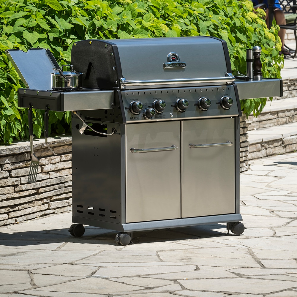 Broil King Baron S540 Pro Stainless Steel 5-Burner Liquid Propane Gas ...