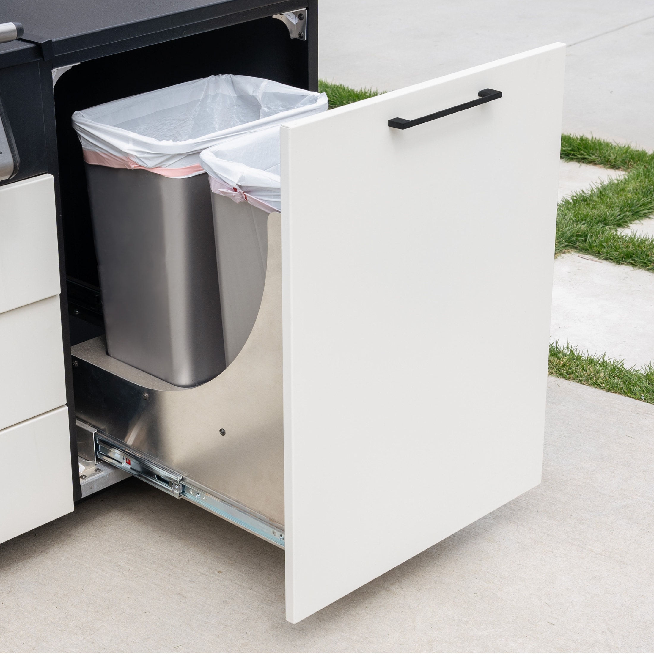 Blackstone 6400 Modular-Outdoor-Kitchens - View #2