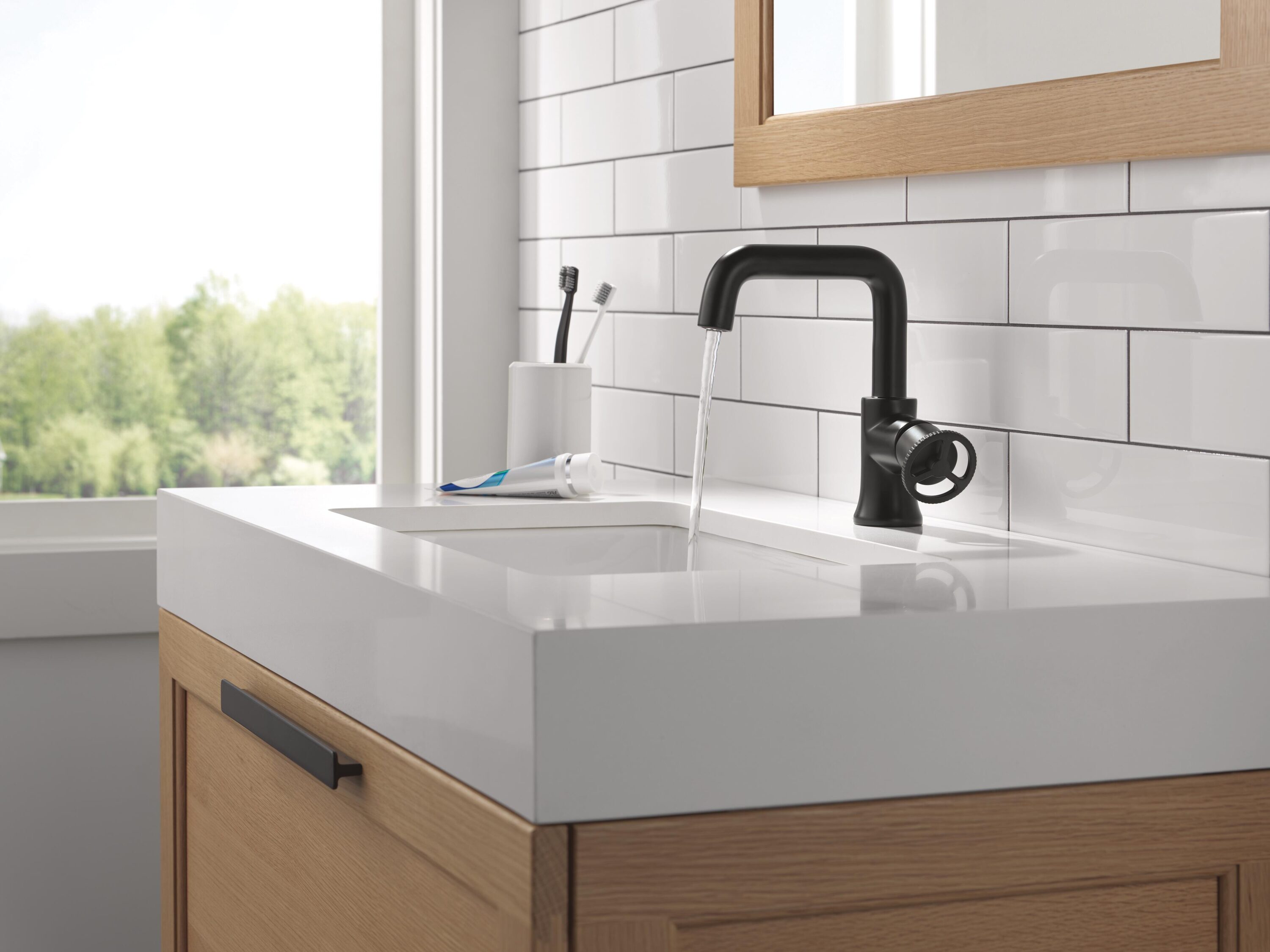 Delta 5547HAR-BL-DST Lavatory-Faucets - View #2