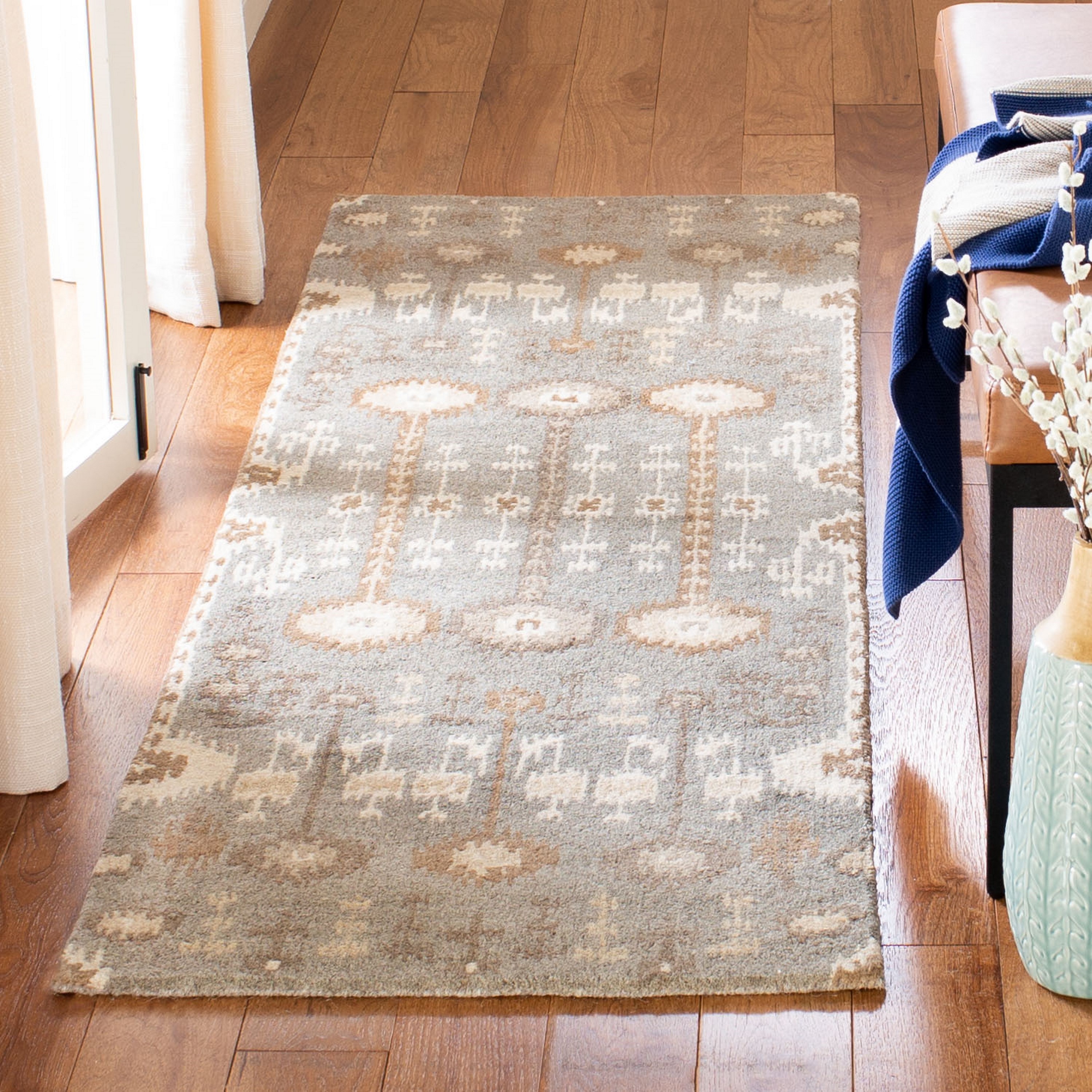 Ivory Elegance Hand-Tufted Wool Runner Rug