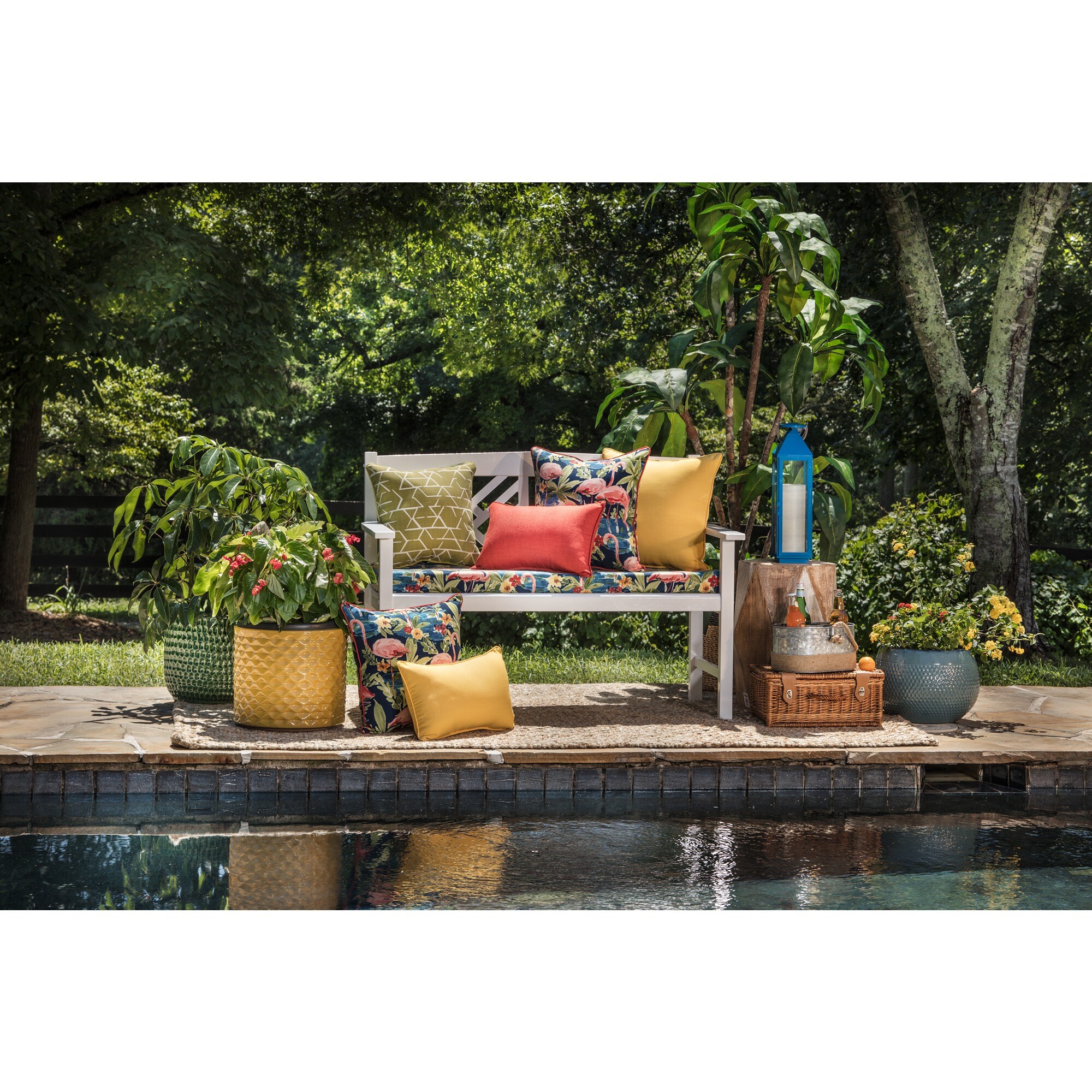 Pillow Perfect 686707 Outdoor-Accent-Pillows - View #2