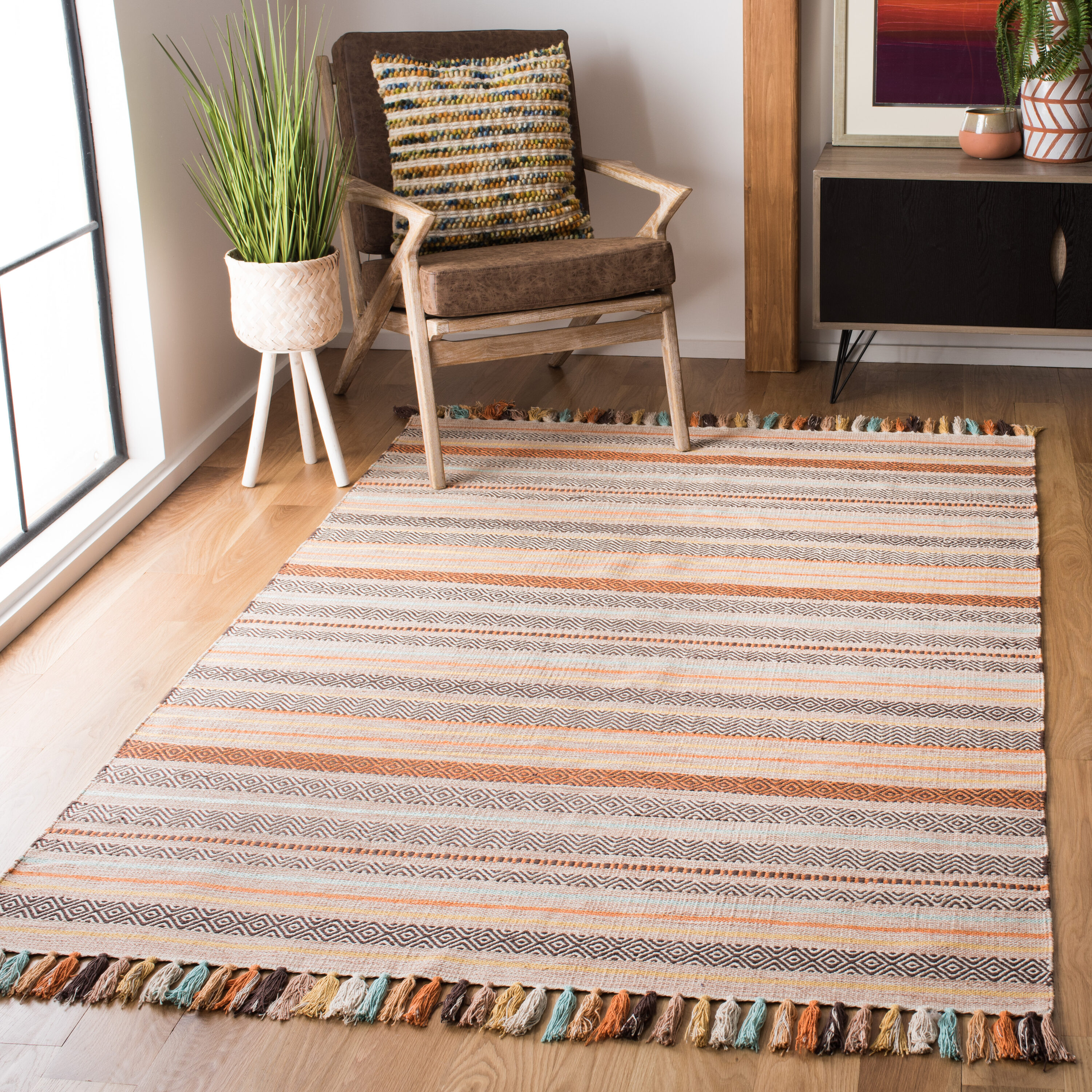 Safavieh MTK901A-24 Montauk Cabrillo 3 x 4 (ft) Cotton Beige/Multi Rectangular Indoor Stripe Coastal Throw rug