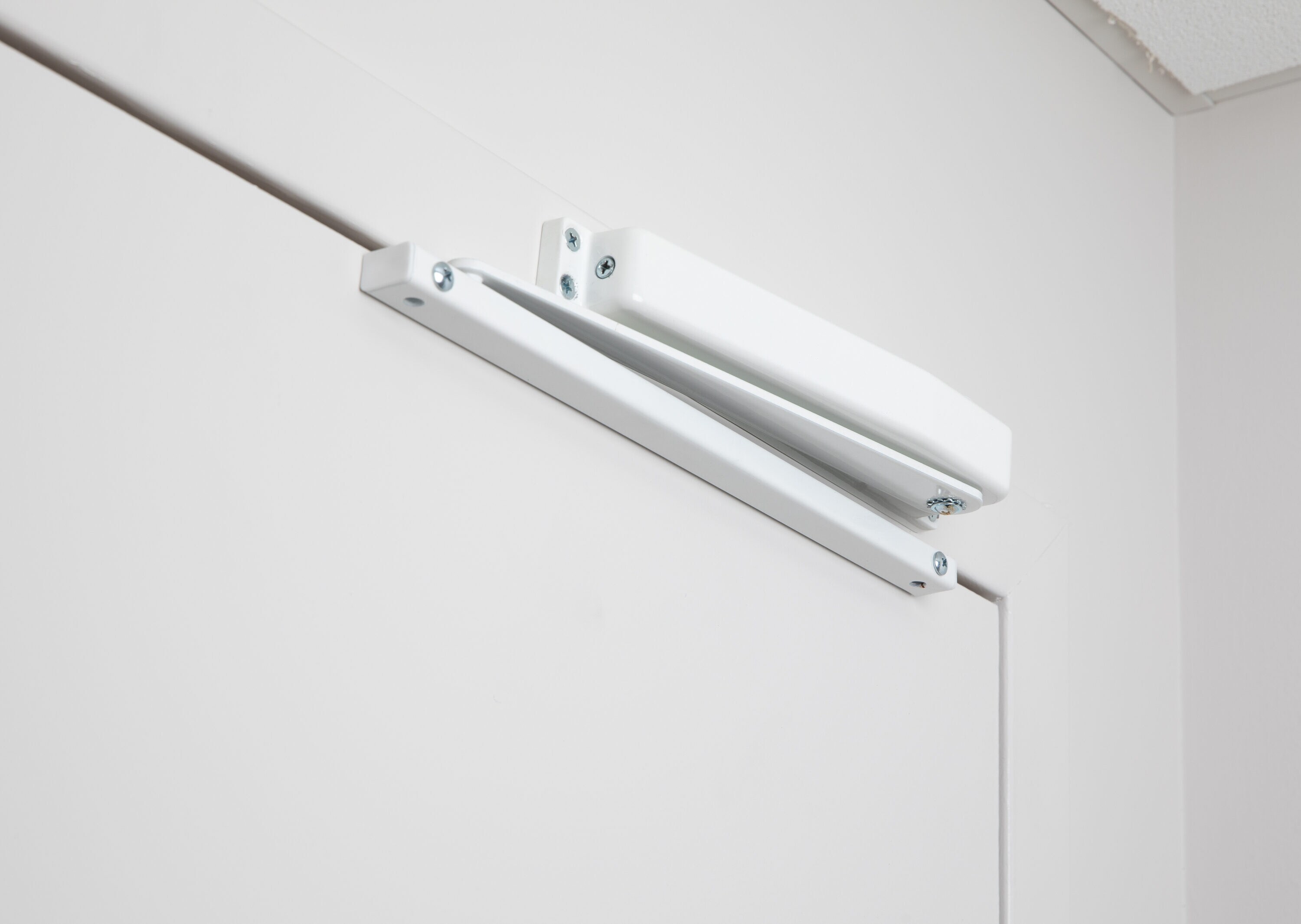Global Door Controls TC901-HO-WH Door-Closures - View #2