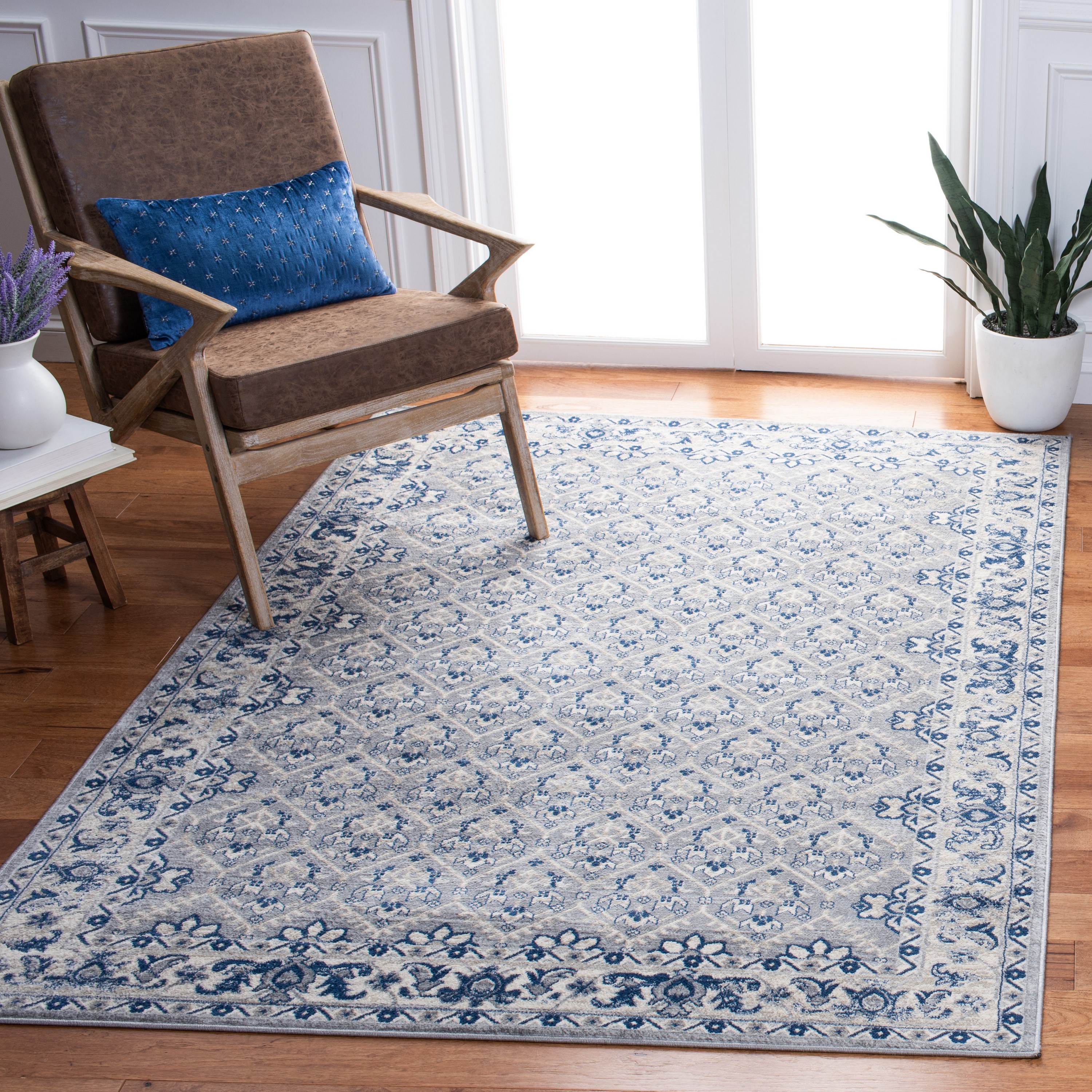 Safavieh BNT869F-3 Brentwood Dile 3 x 5 (ft) Loomed Polypropylene Gray/Blue Rectangular Indoor Distressed/Overdyed Vintage Area rug