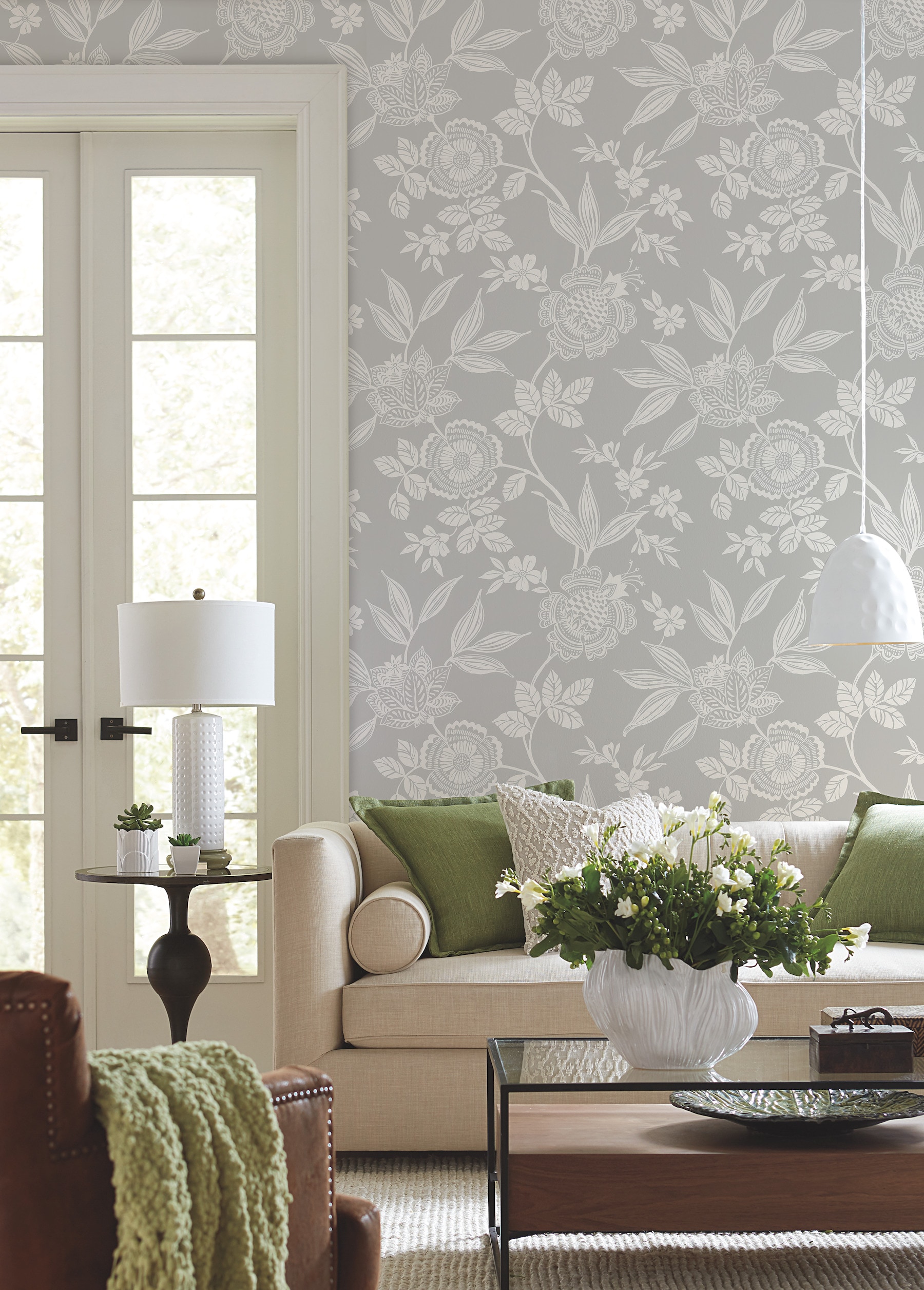 York Wallcoverings SS2558 Silhouettes 60.8-Sq. Feet Gray Non-woven Floral Unpasted Wallpaper