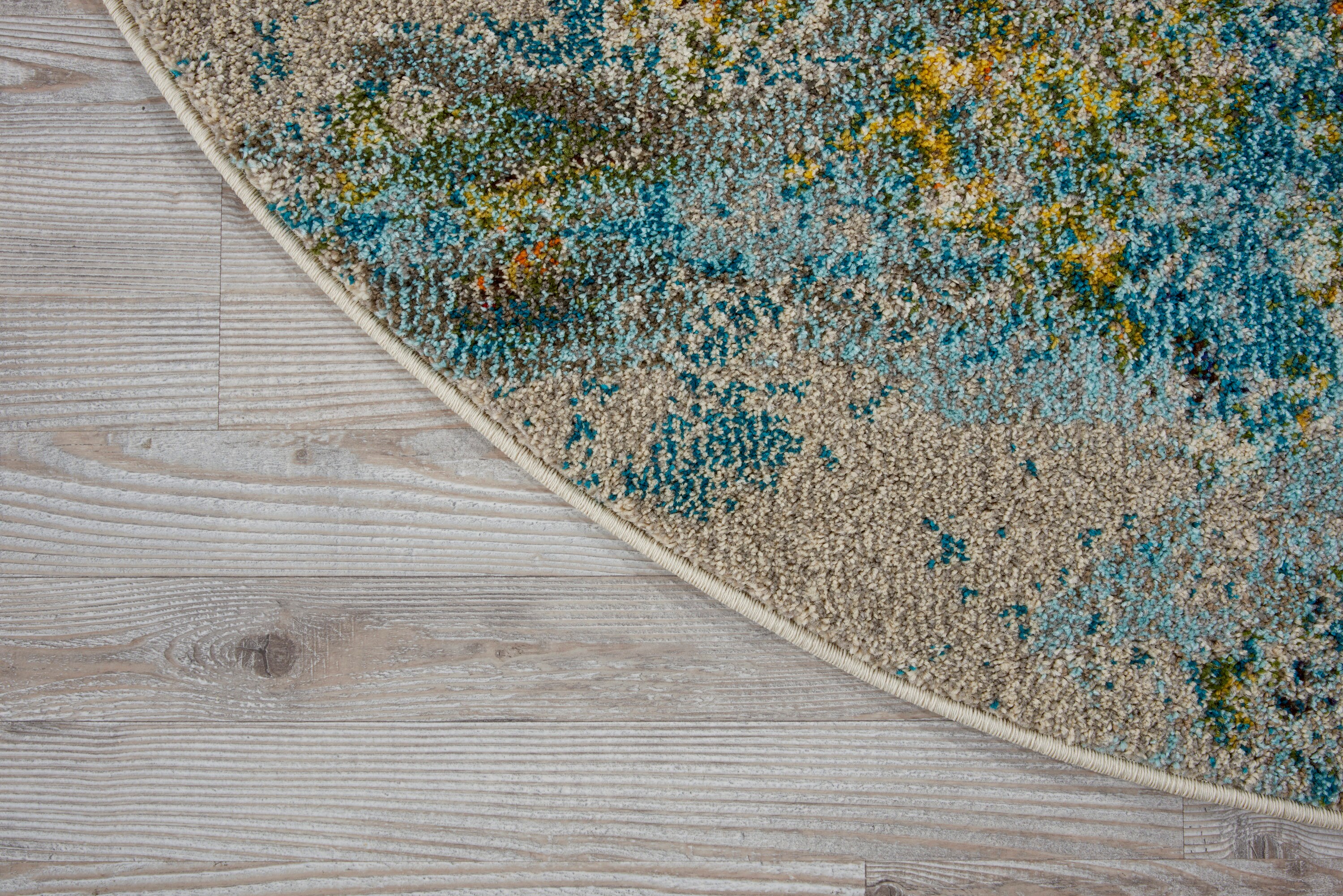 Nourison 99446362254 Celestial 5 x 5 (ft) Loomed Polypropylene Sealife Round Indoor Ombre Area rug