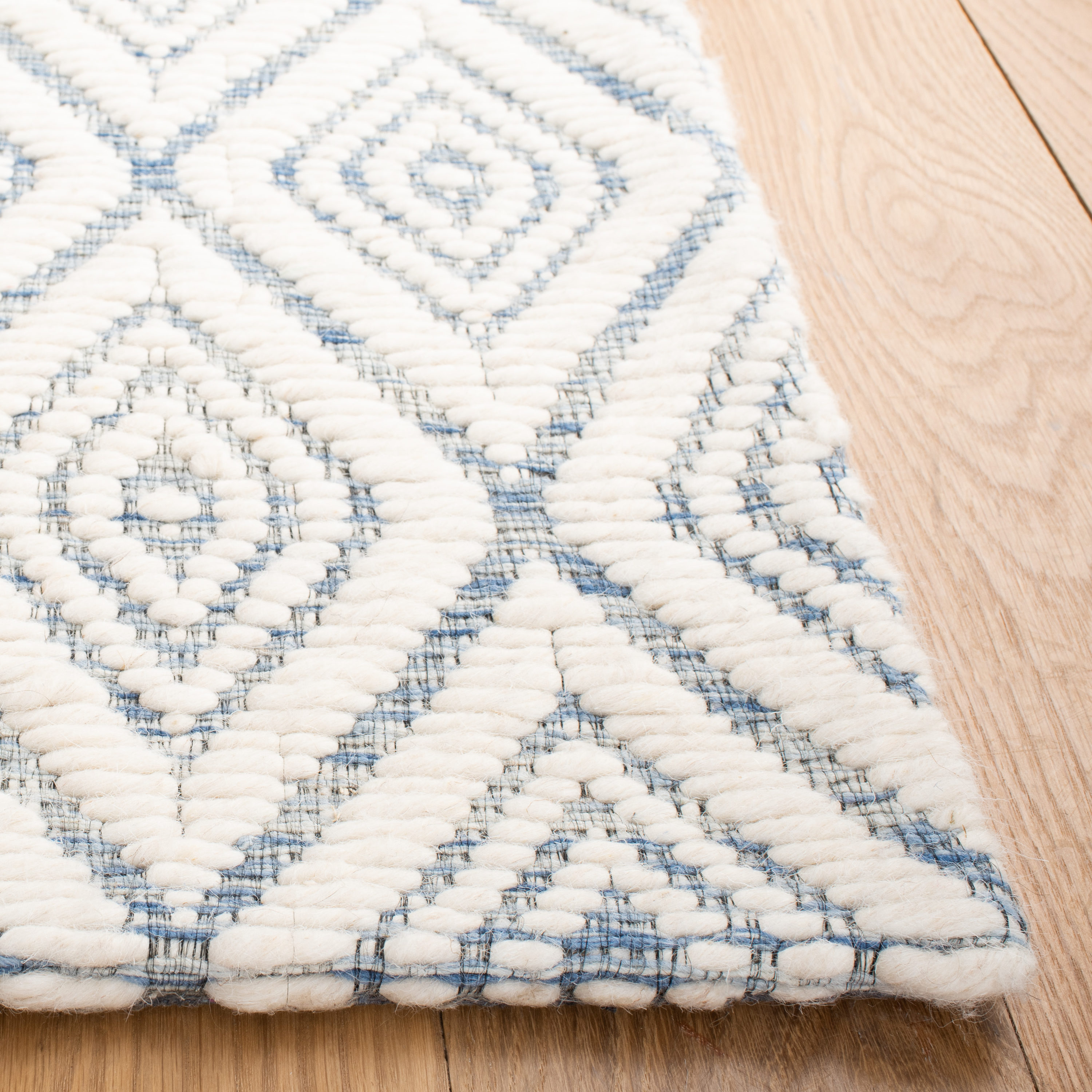 Safavieh MRB308M-5 rugs - View #3