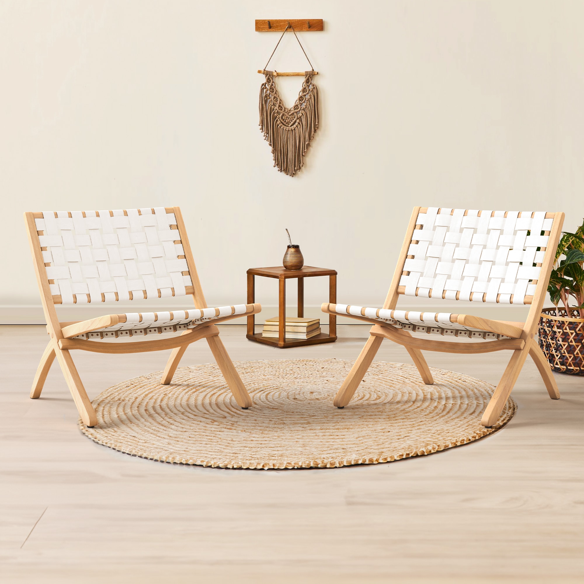 LUE BONA 2LB21CH0019-200LS 2 -Pack White Leather and Natural Wood Residential Standard Folding Chair with Woven Seat ( Indoor or outdoor )