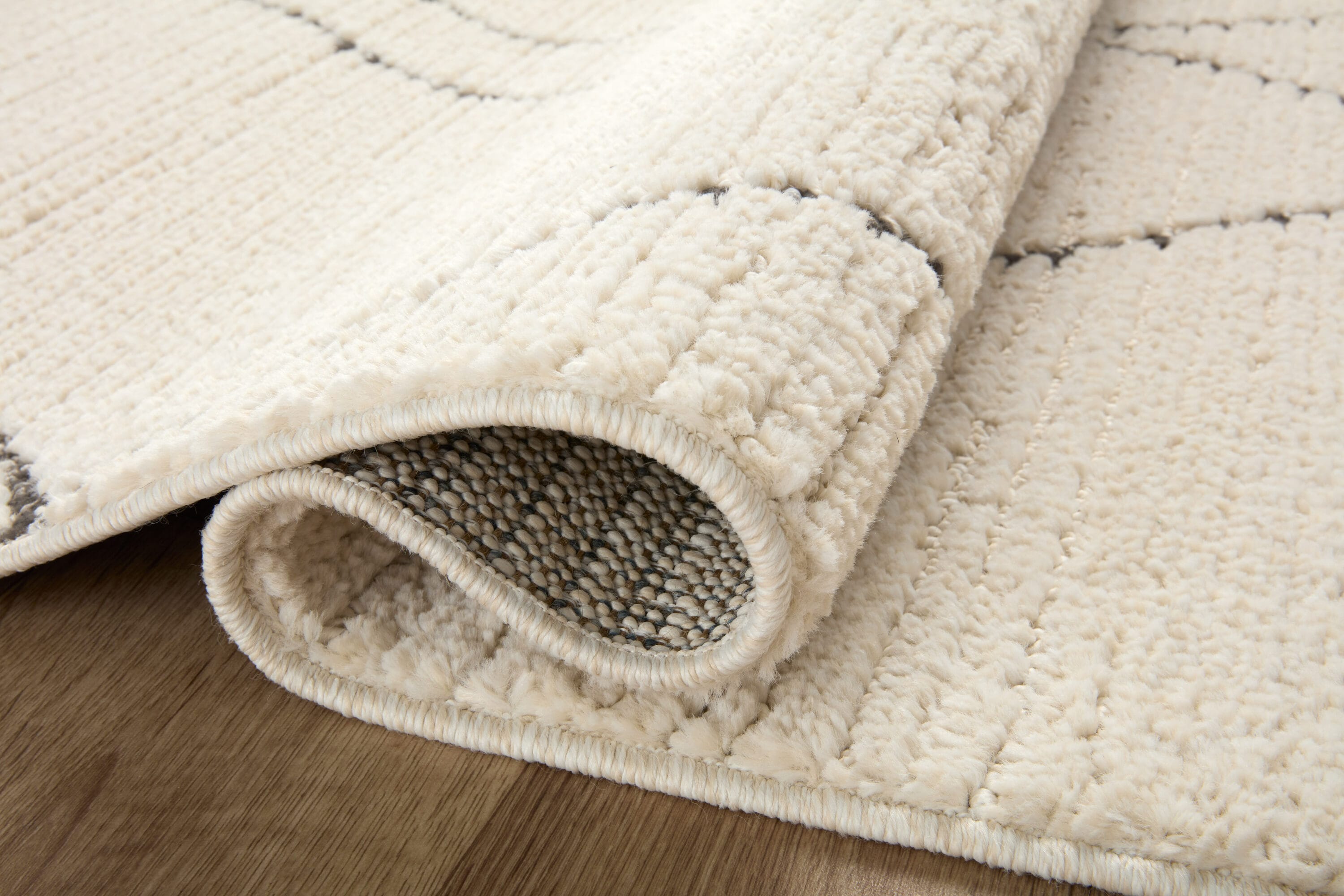 Loloi II Fabian Ivory / Charcoal 5'-3" x 7'-6" Area Rug