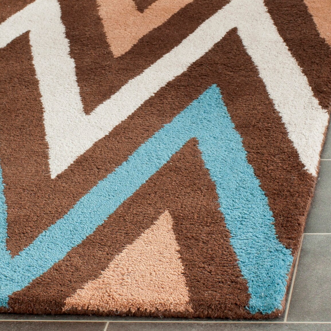 Safavieh CHT151B-4 rugs - View #3