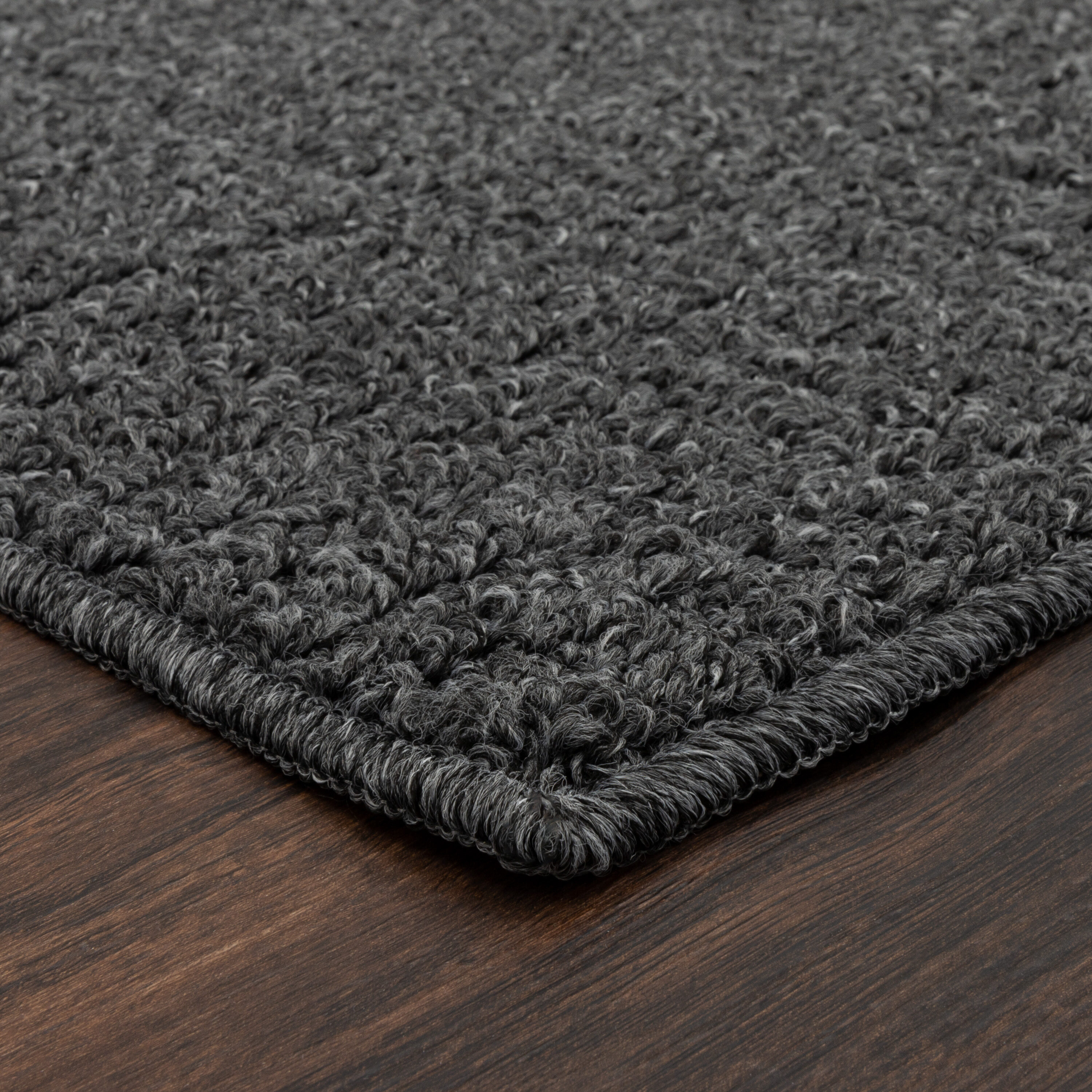 Style Selections 2 X 6 (ft) Grey Indoor Border Machine Washable Runner Rug  in the Rugs department at