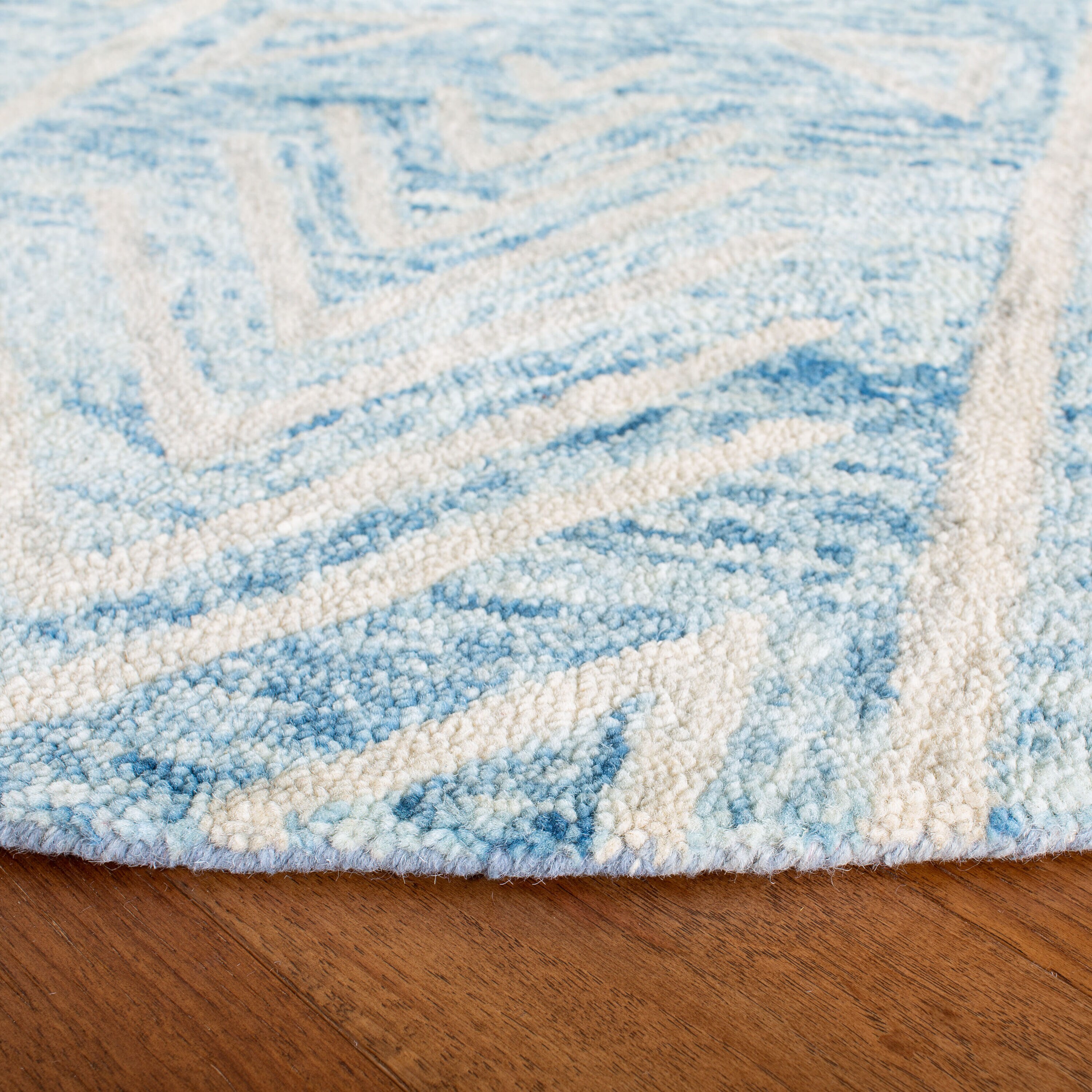 Safavieh CHT764B-5R rugs - View #3