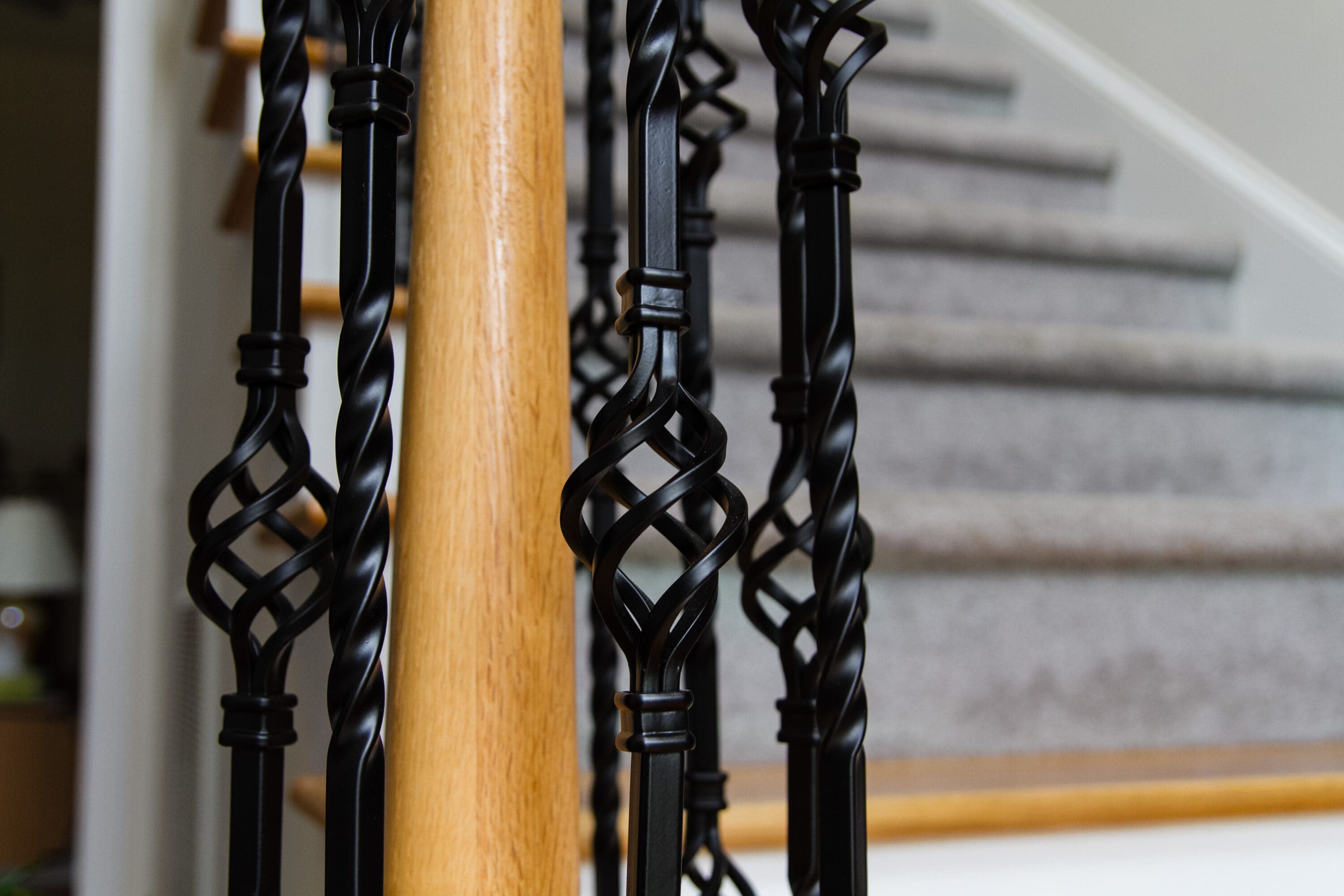 L.J. Smith Stair Systems M 481 44 ETHSM Interior-Stairpart-Balusters - View #5