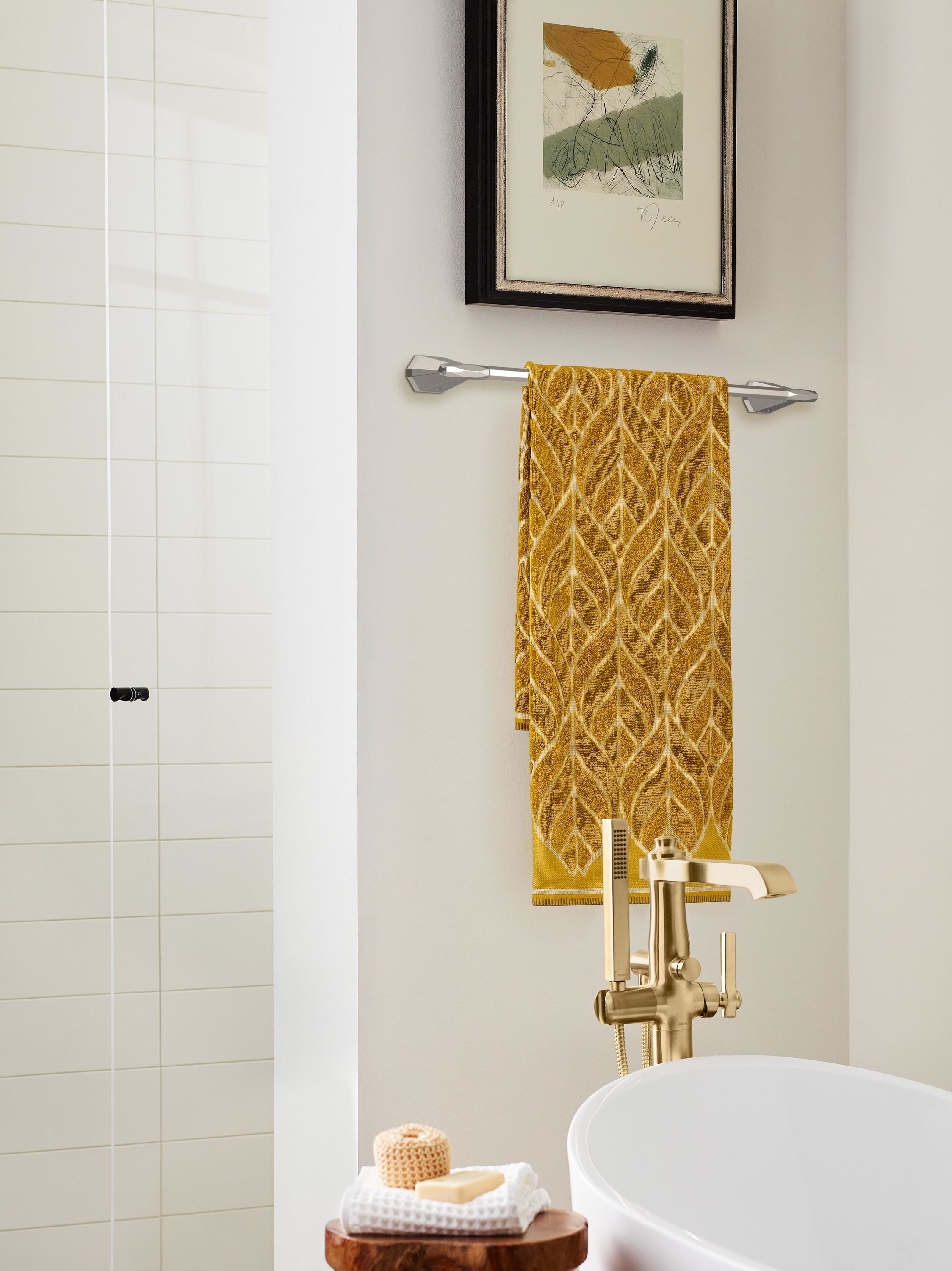 St. Vincent Brushed Nickel 24 inch Wall Mounted Towel Bar