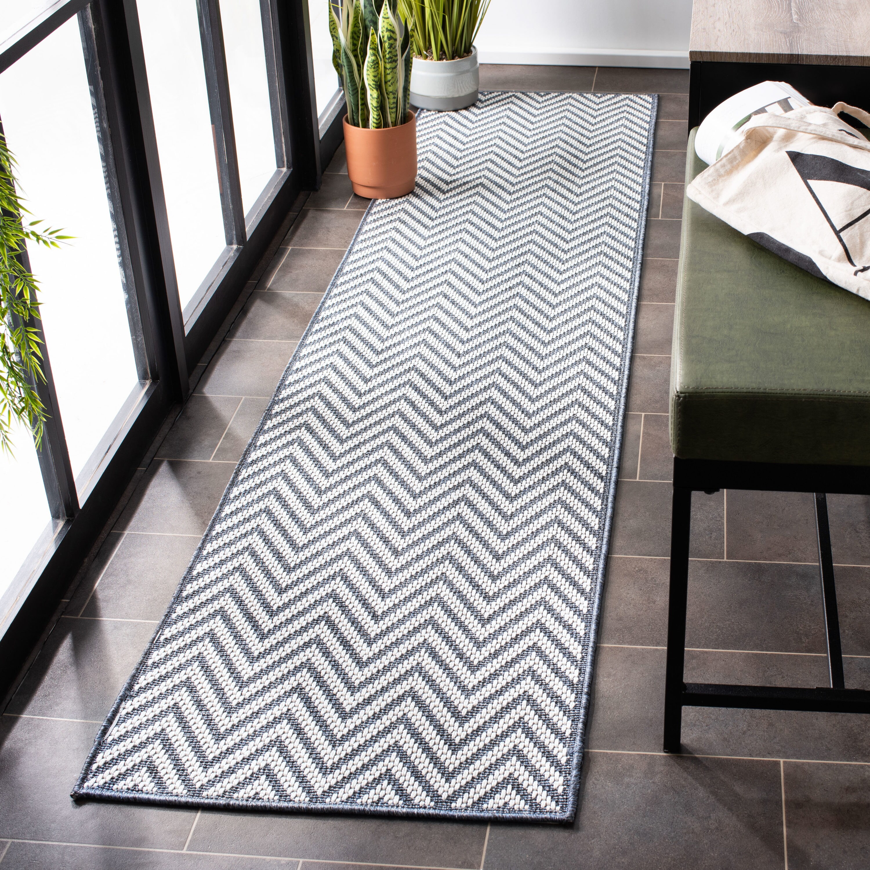 Safavieh BMU812A-210 rugs - View #2