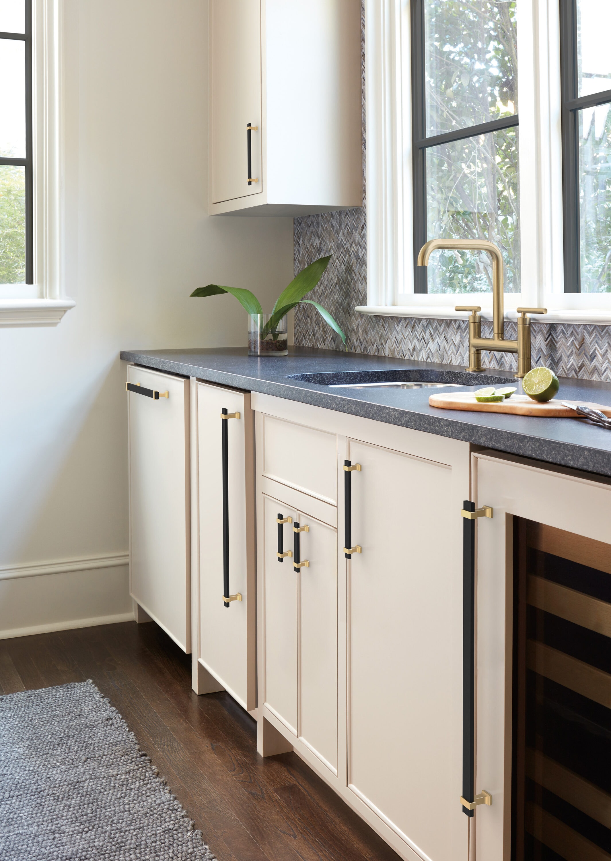 Amerock BP37085BMBCZ Cabinet-Pulls - View #3