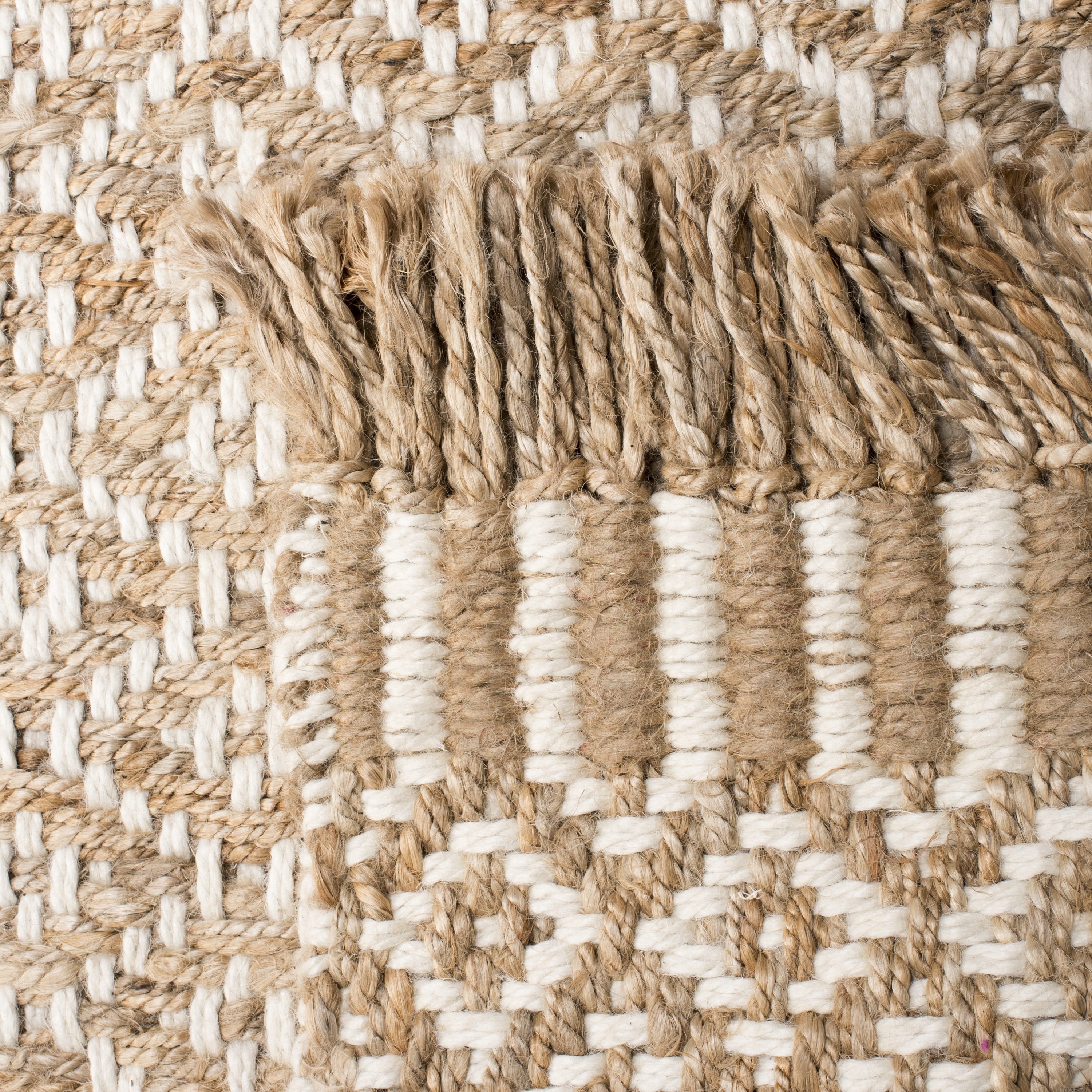 Safavieh NF182A-7SQ rugs - View #4