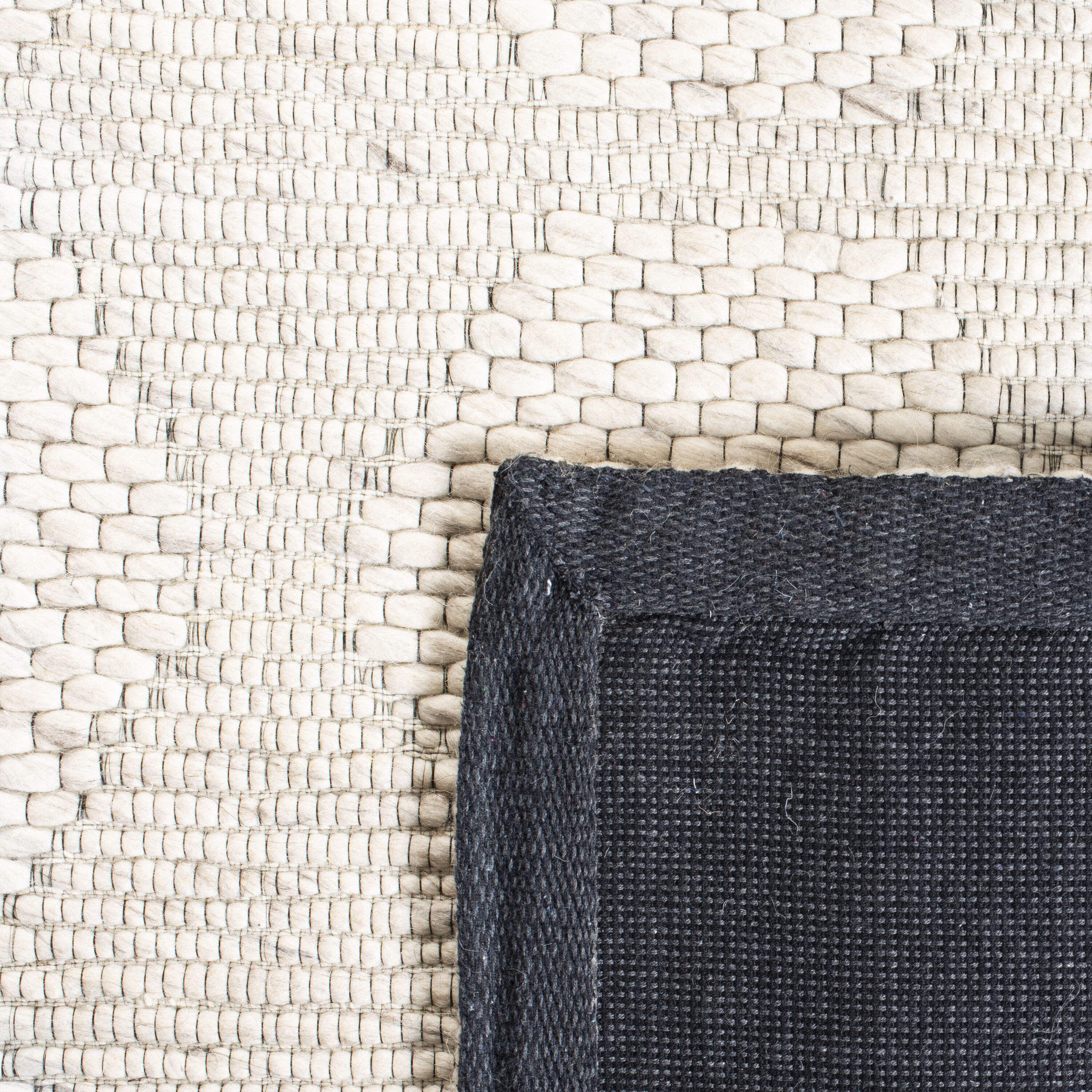 Safavieh MRB523B-4 rugs - View #3