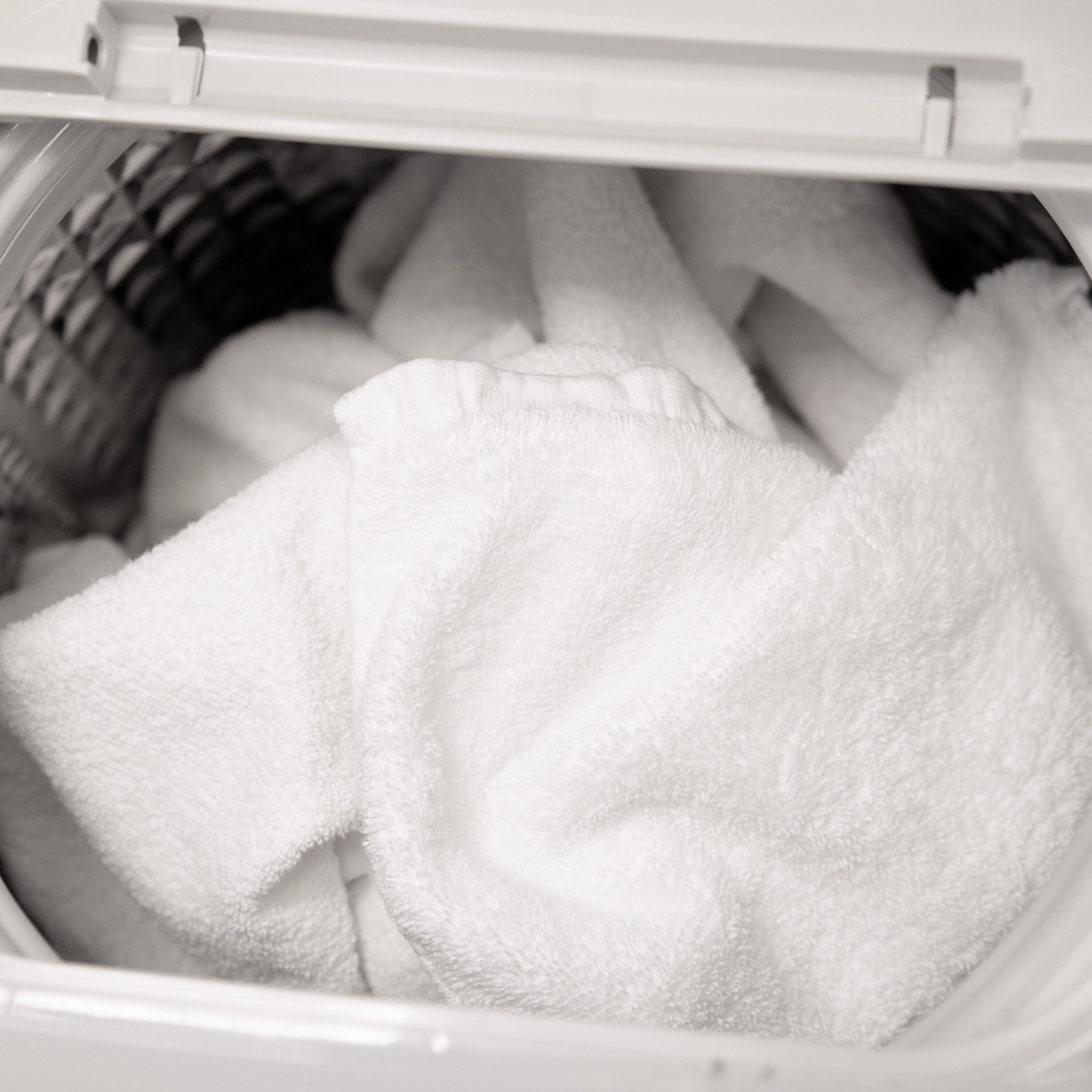Avanti MCLW84WI Tl-Wash - View #6