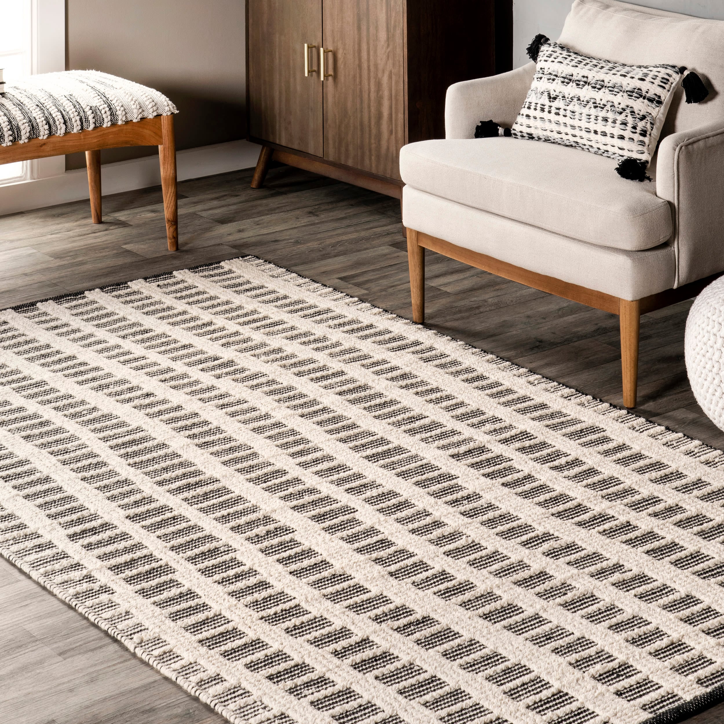 Parker Check Handmade Ivory Wool 5' x 8' Area Rug